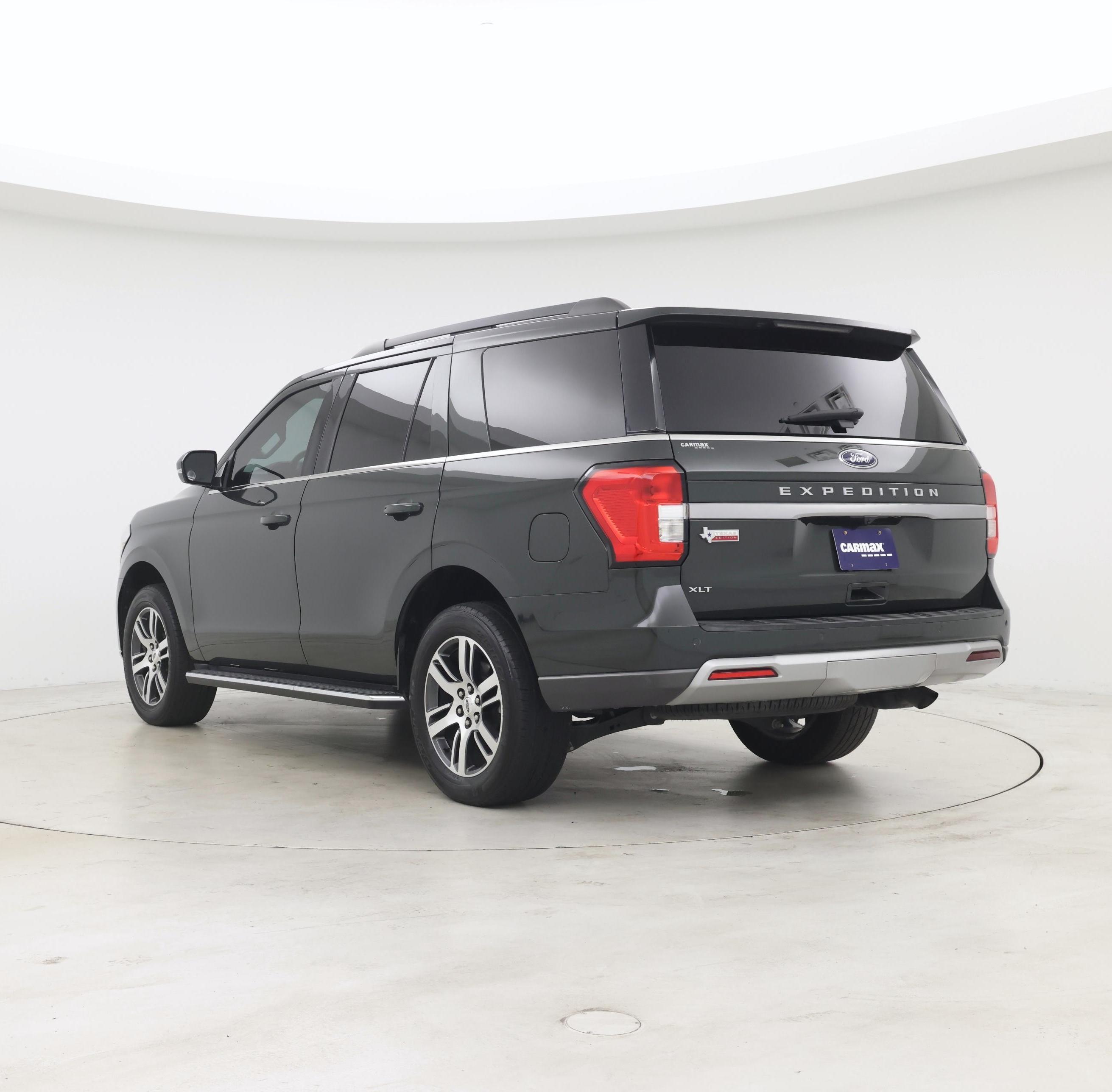 Thumbnail: 2022 Ford Expedition - 2