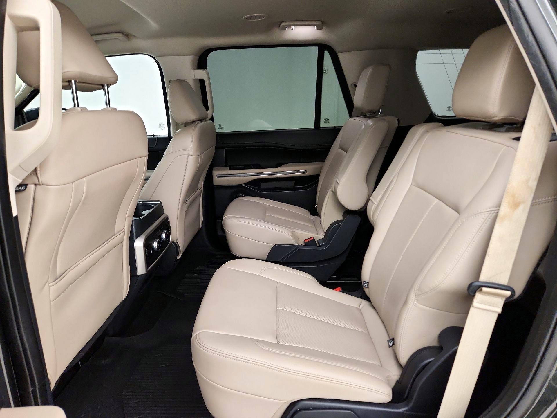 Thumbnail: 2022 Ford Expedition - 20