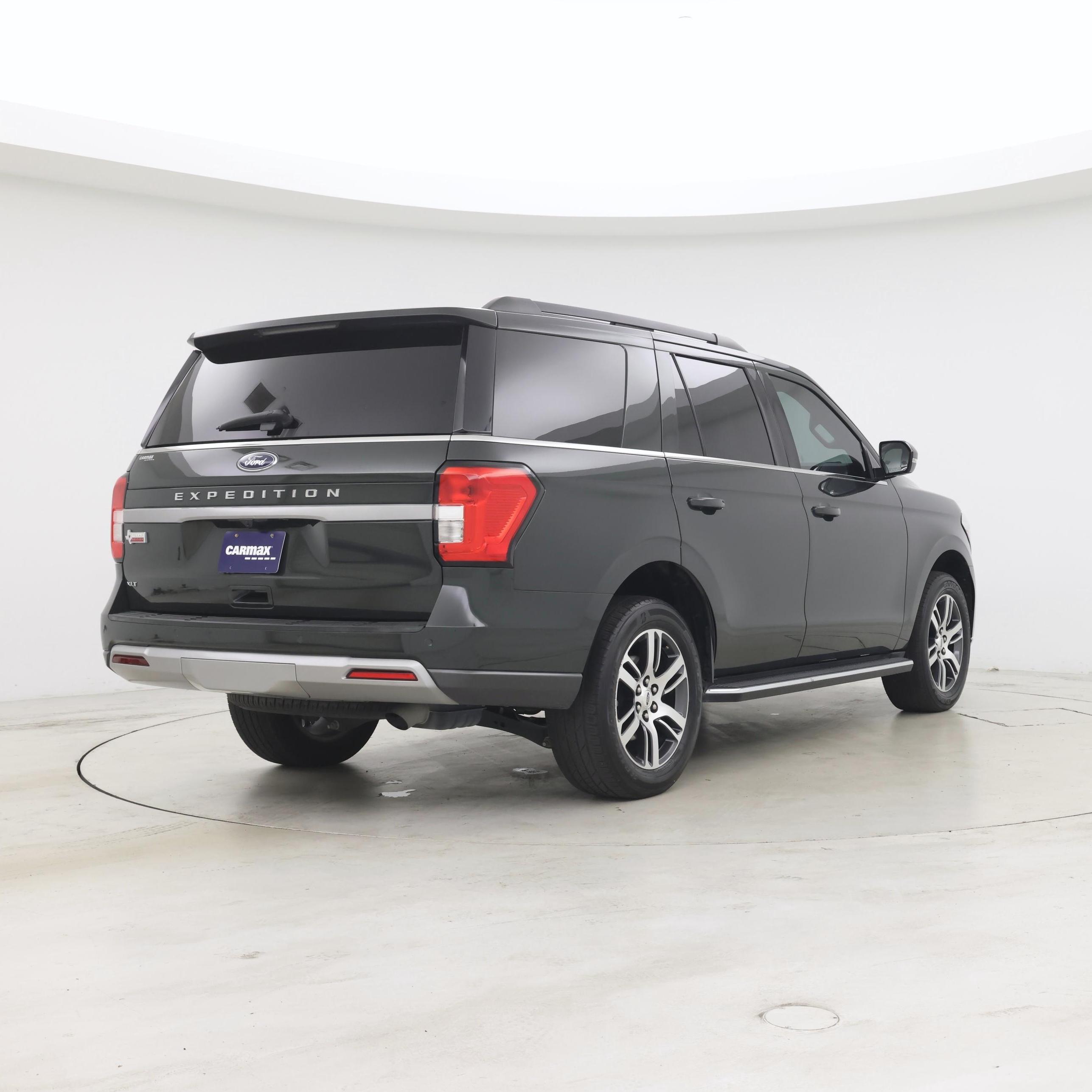 Thumbnail: 2022 Ford Expedition - 8
