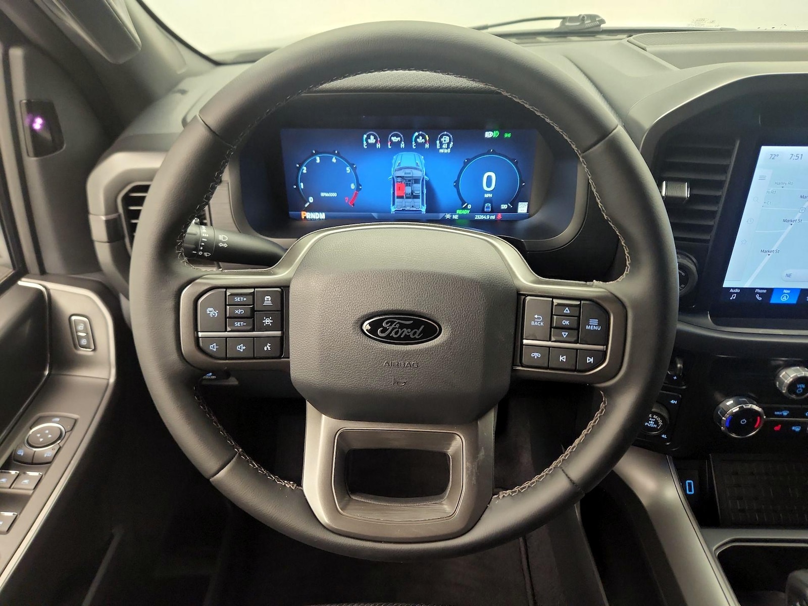 2024 Ford F-150 XLT - Photo 11