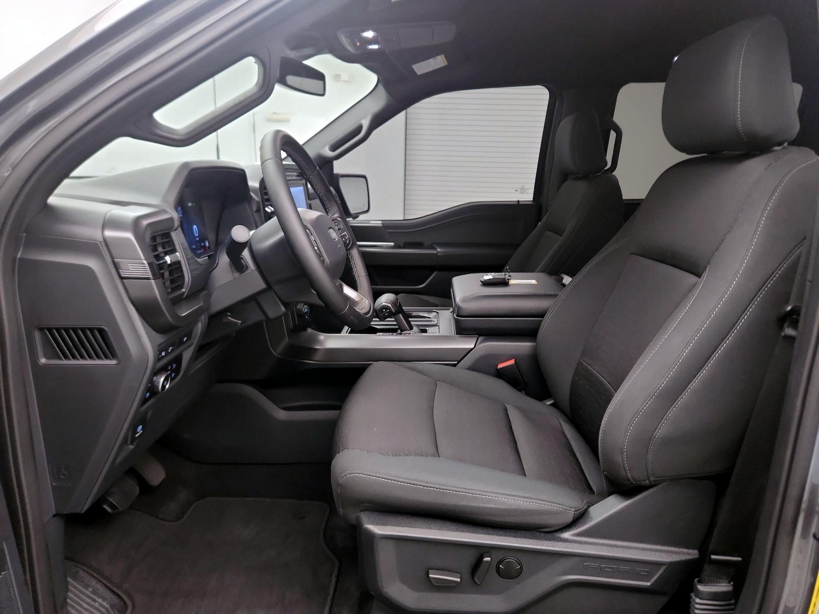 2024 Ford F-150 XLT - Photo 12