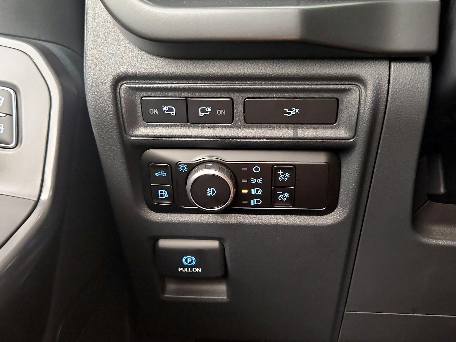 2024 Ford F-150 XLT - Photo 14