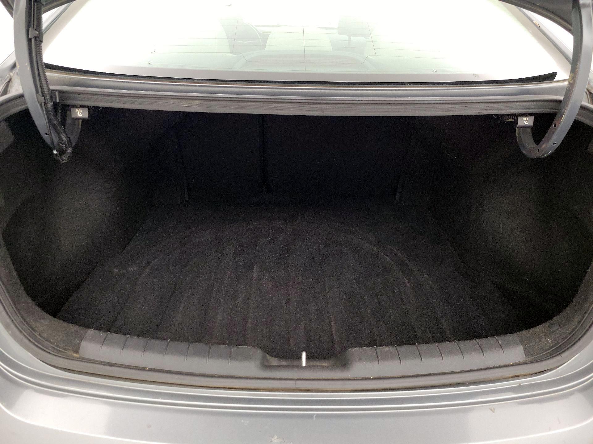 Thumbnail: 2019 Hyundai Elantra - 20