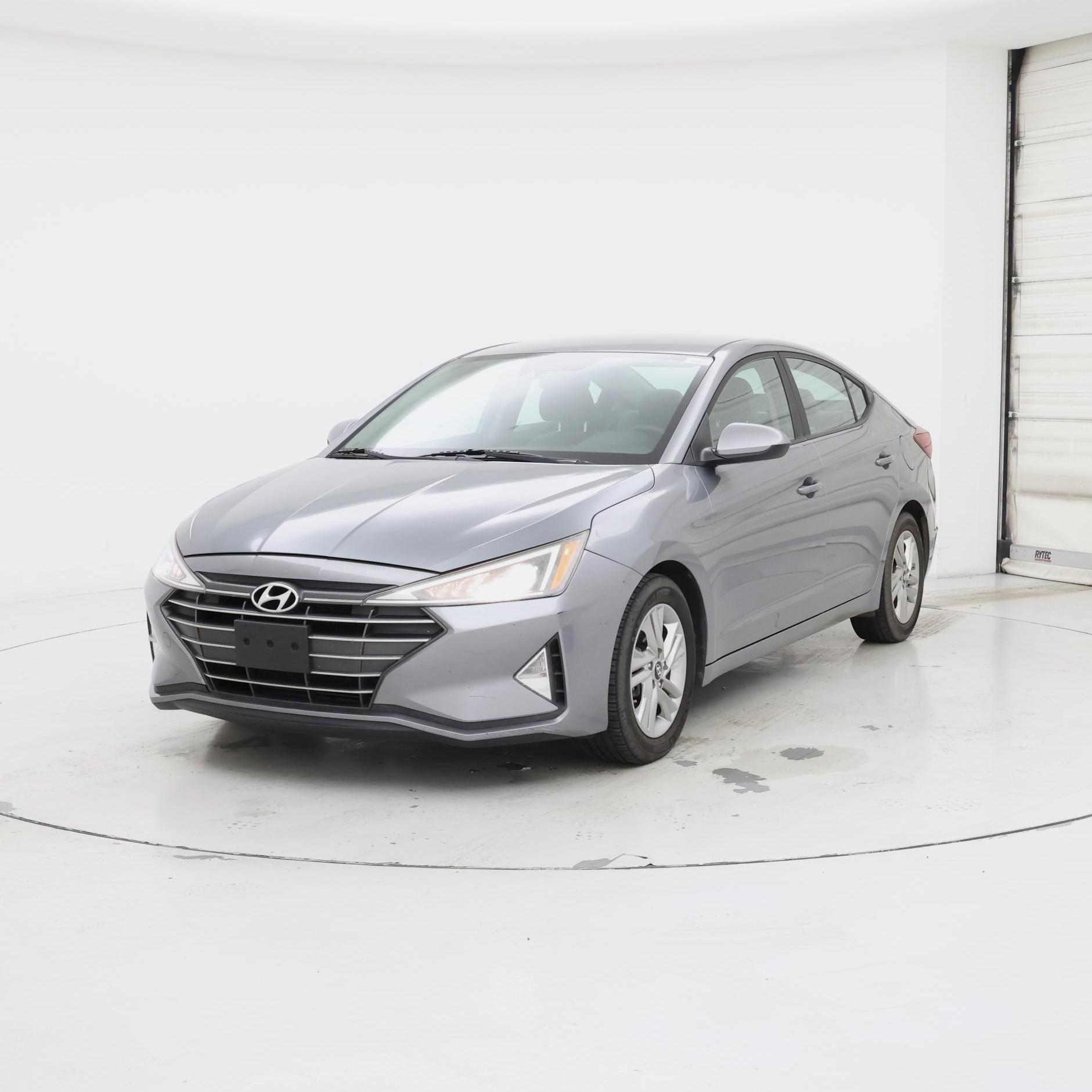 Thumbnail: 2019 Hyundai Elantra - 4