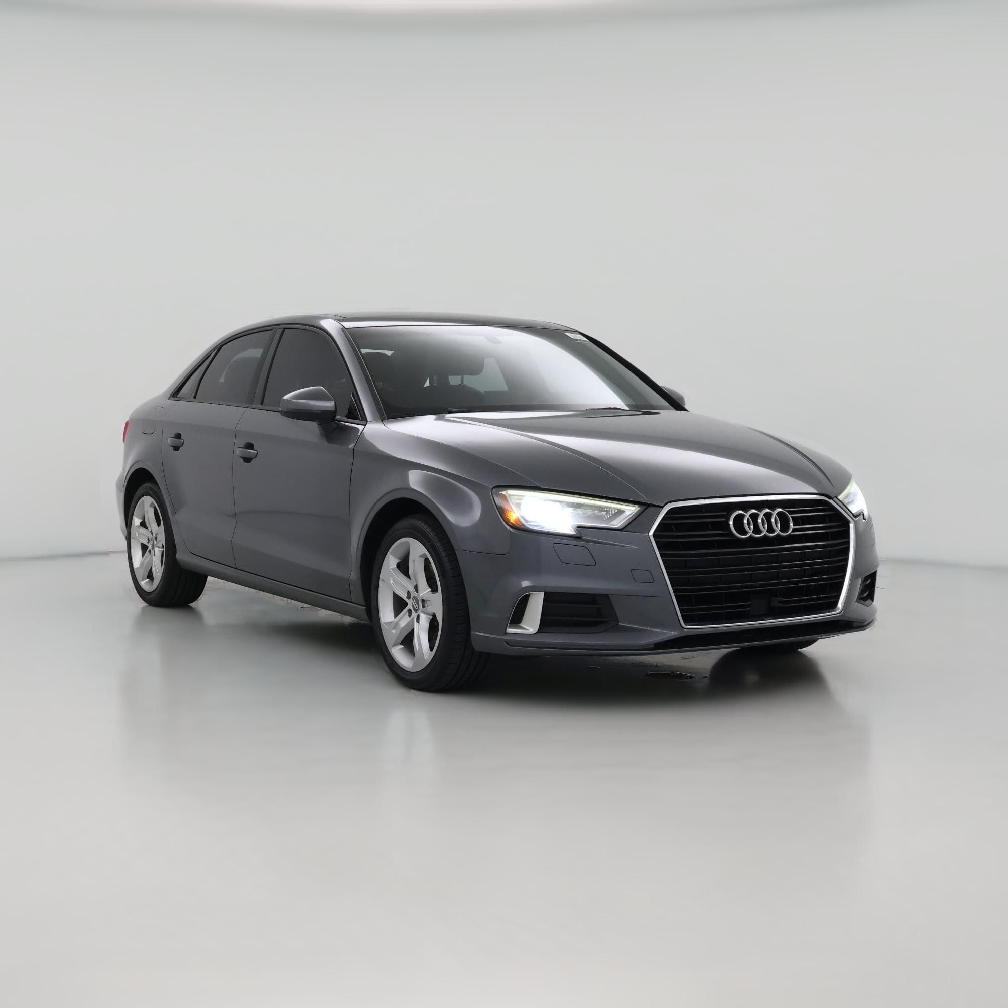 Thumbnail: 2017 Audi A3 - 1