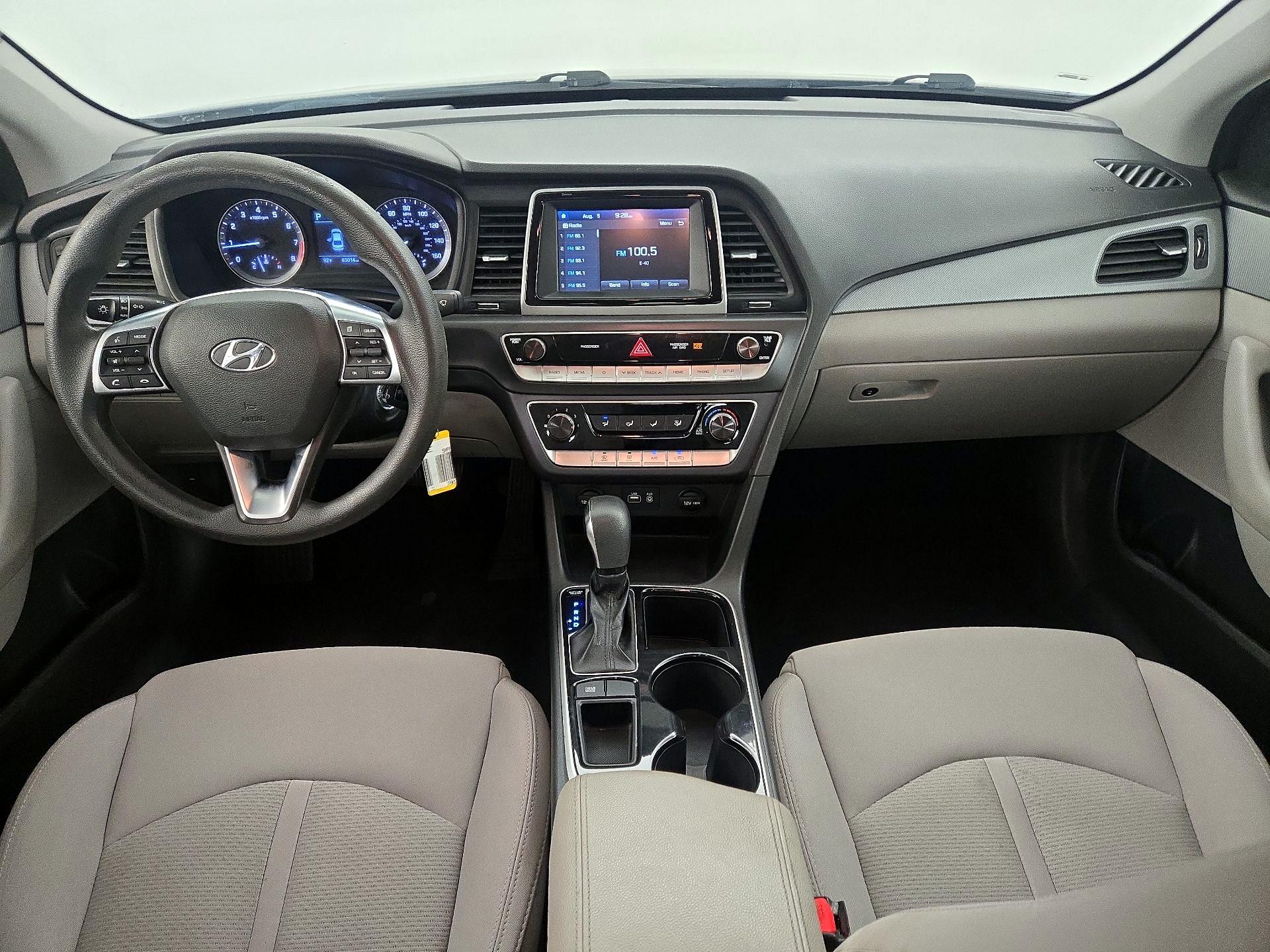 Thumbnail: 2019 Hyundai Sonata - 9
