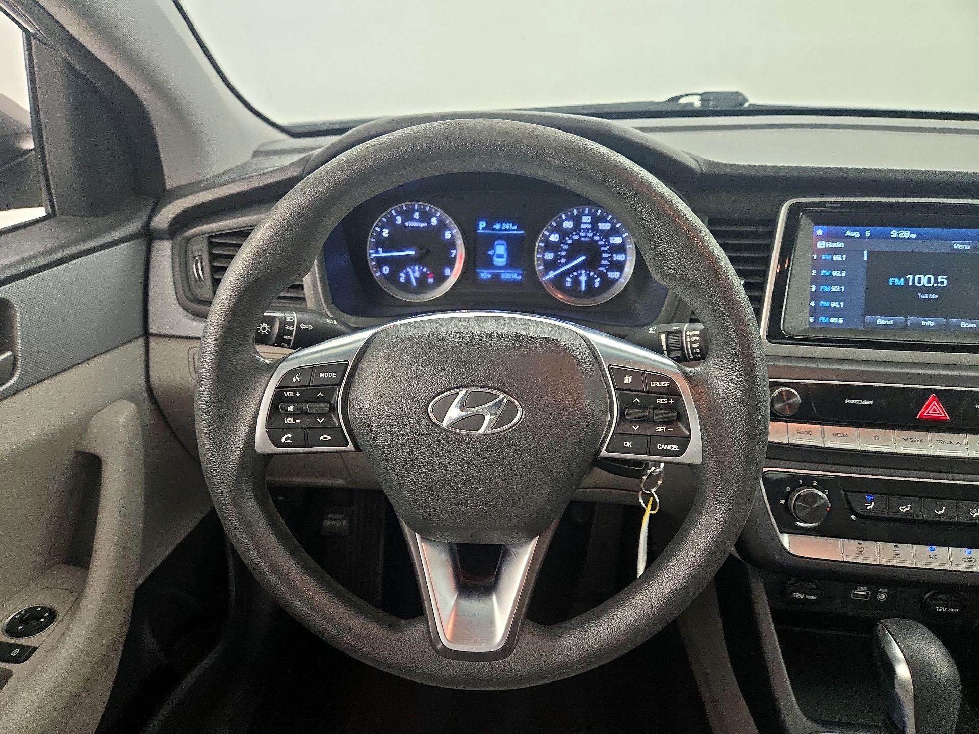 Thumbnail: 2019 Hyundai Sonata - 10