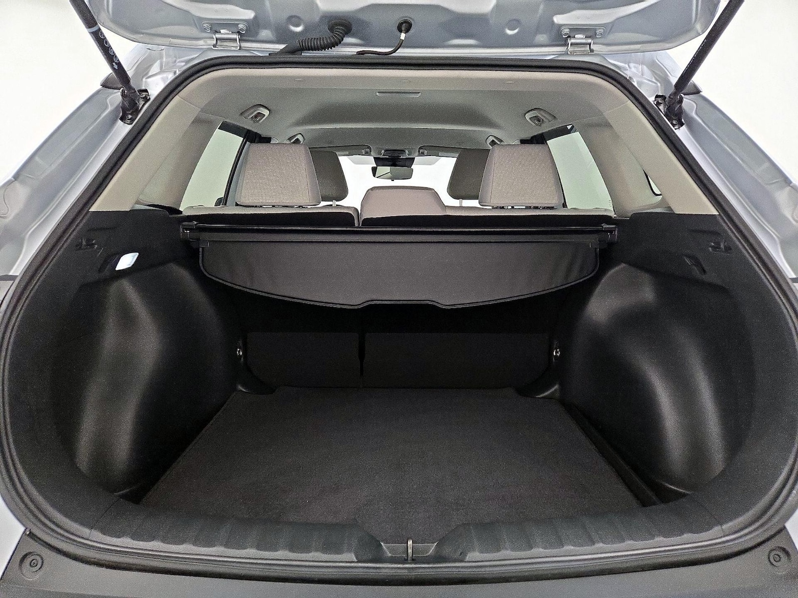 2025 Toyota Corolla Cross LE - Photo 22