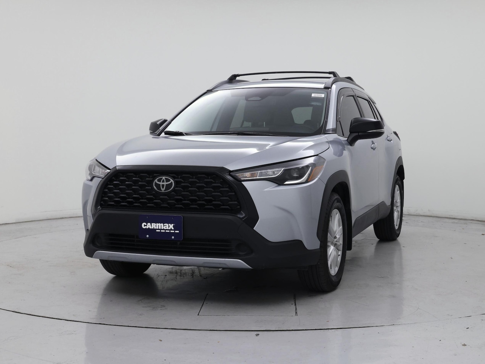 2025 Toyota Corolla Cross LE - Photo 5