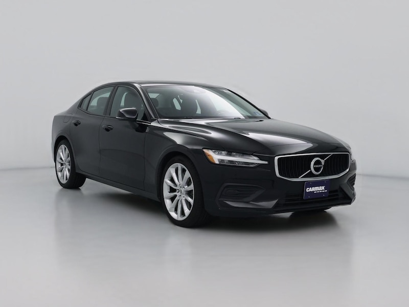 2020 Volvo S60 T6 Momentum -
                  Newark, DE