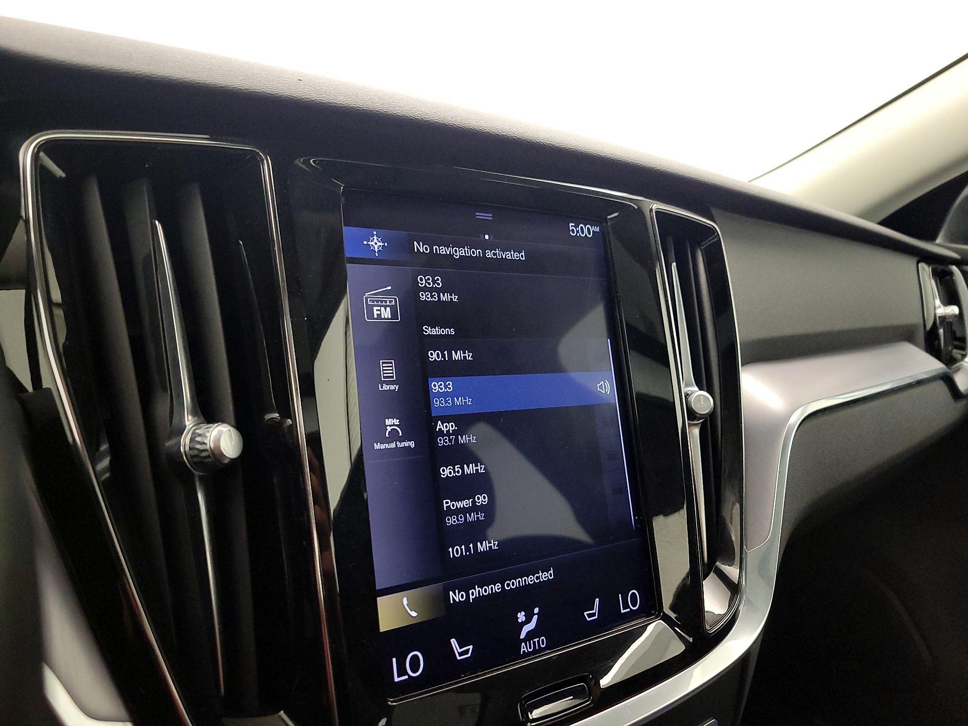Thumbnail: 2020 Volvo S60 - 15