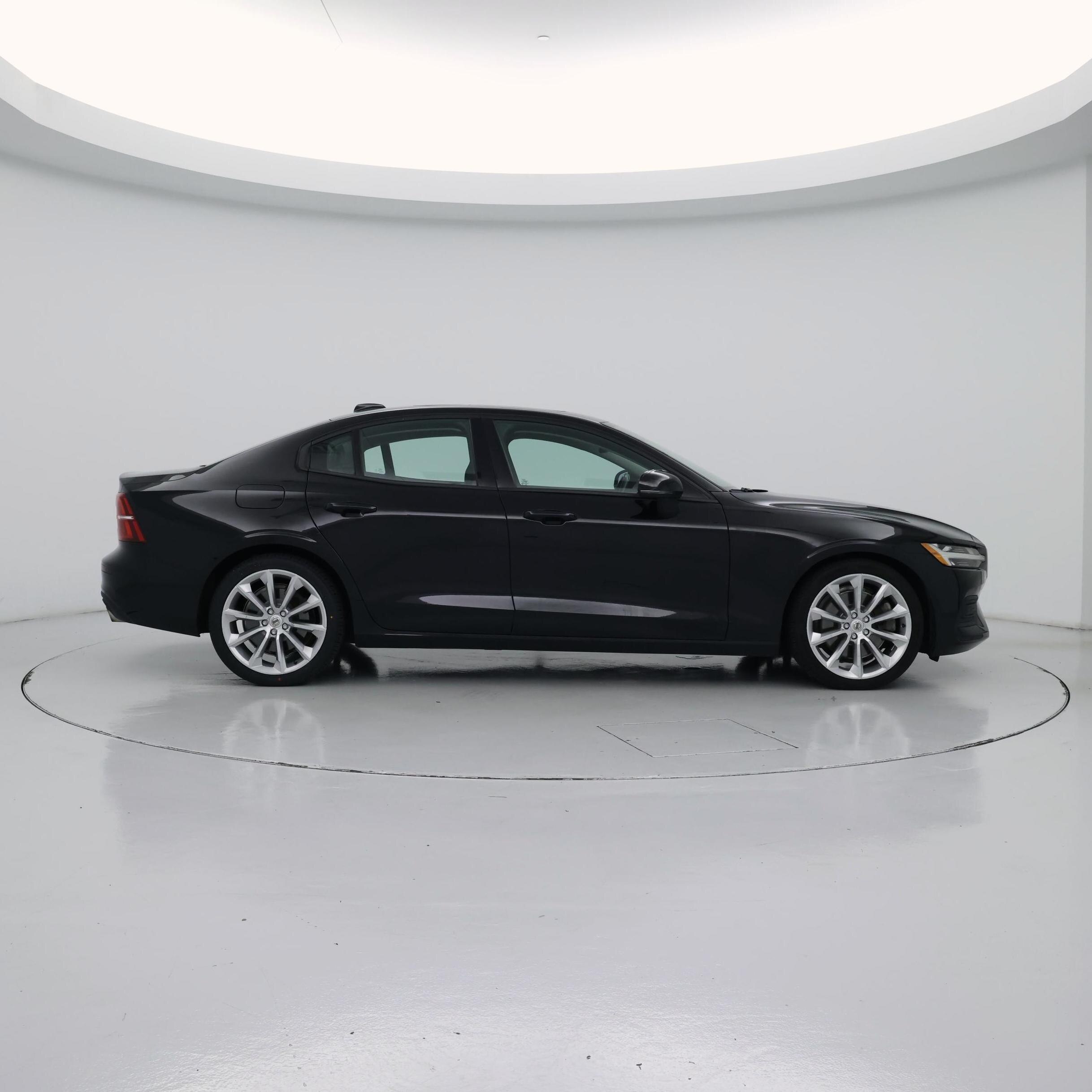 Thumbnail: 2020 Volvo S60 - 7