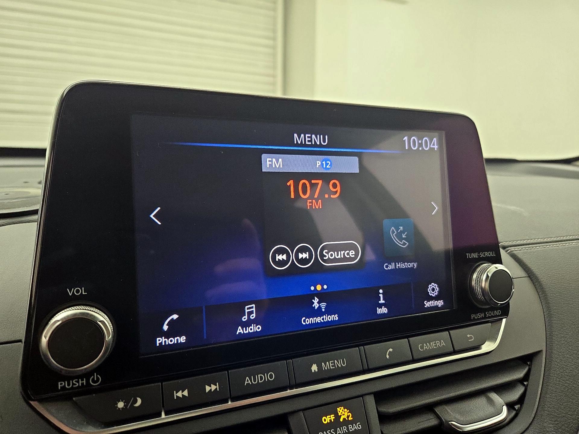 Thumbnail: 2019 Nissan Altima - 14