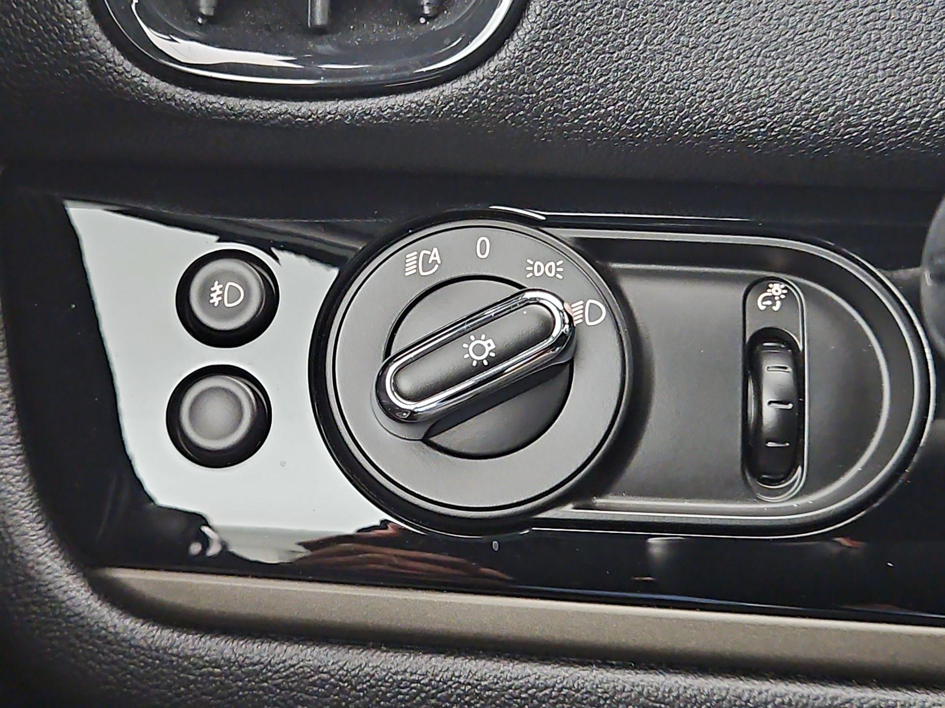 Thumbnail: 2022 MINI Cooper Countryman - 13