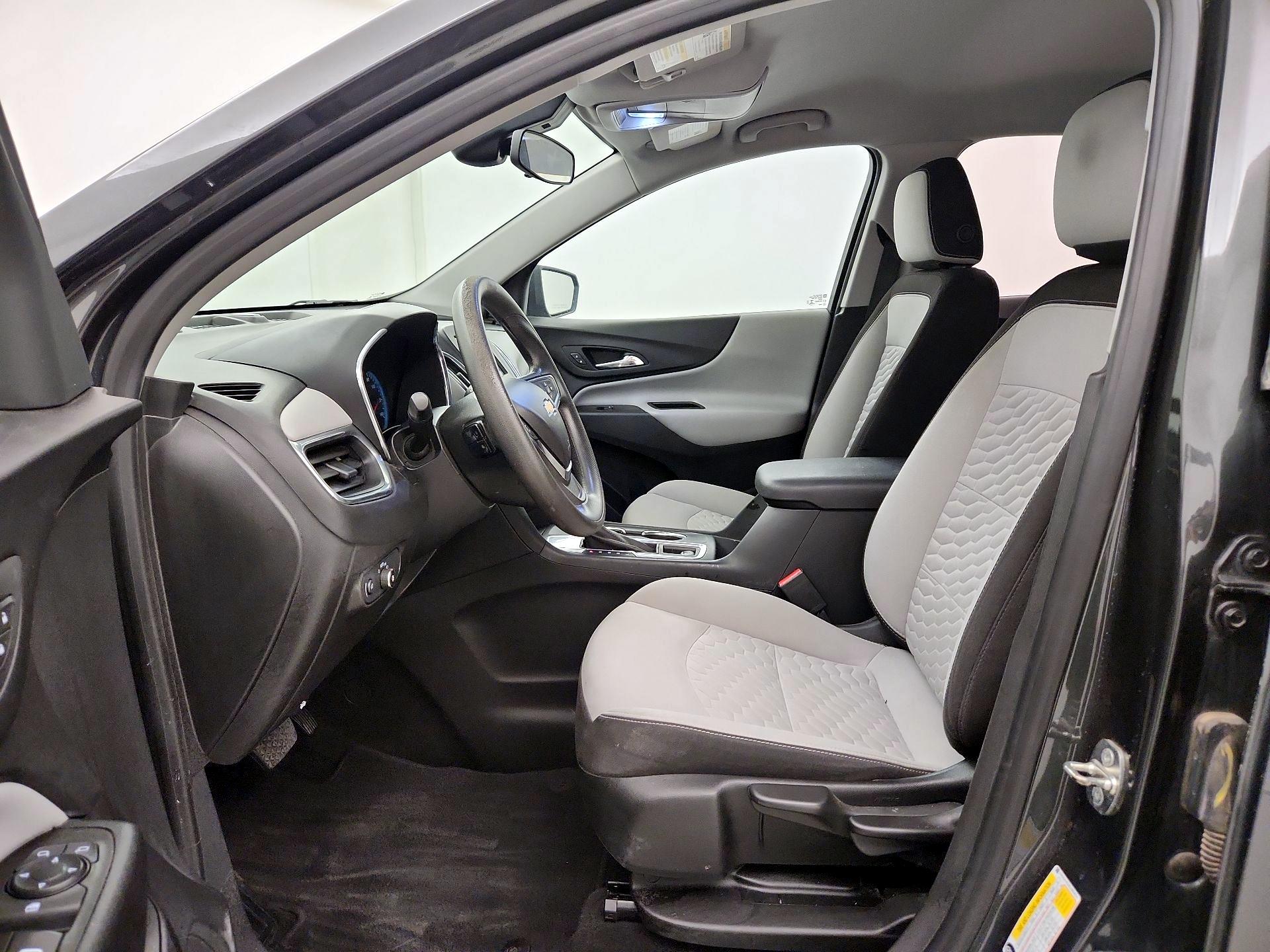 Thumbnail: 2020 Chevrolet Equinox - 11