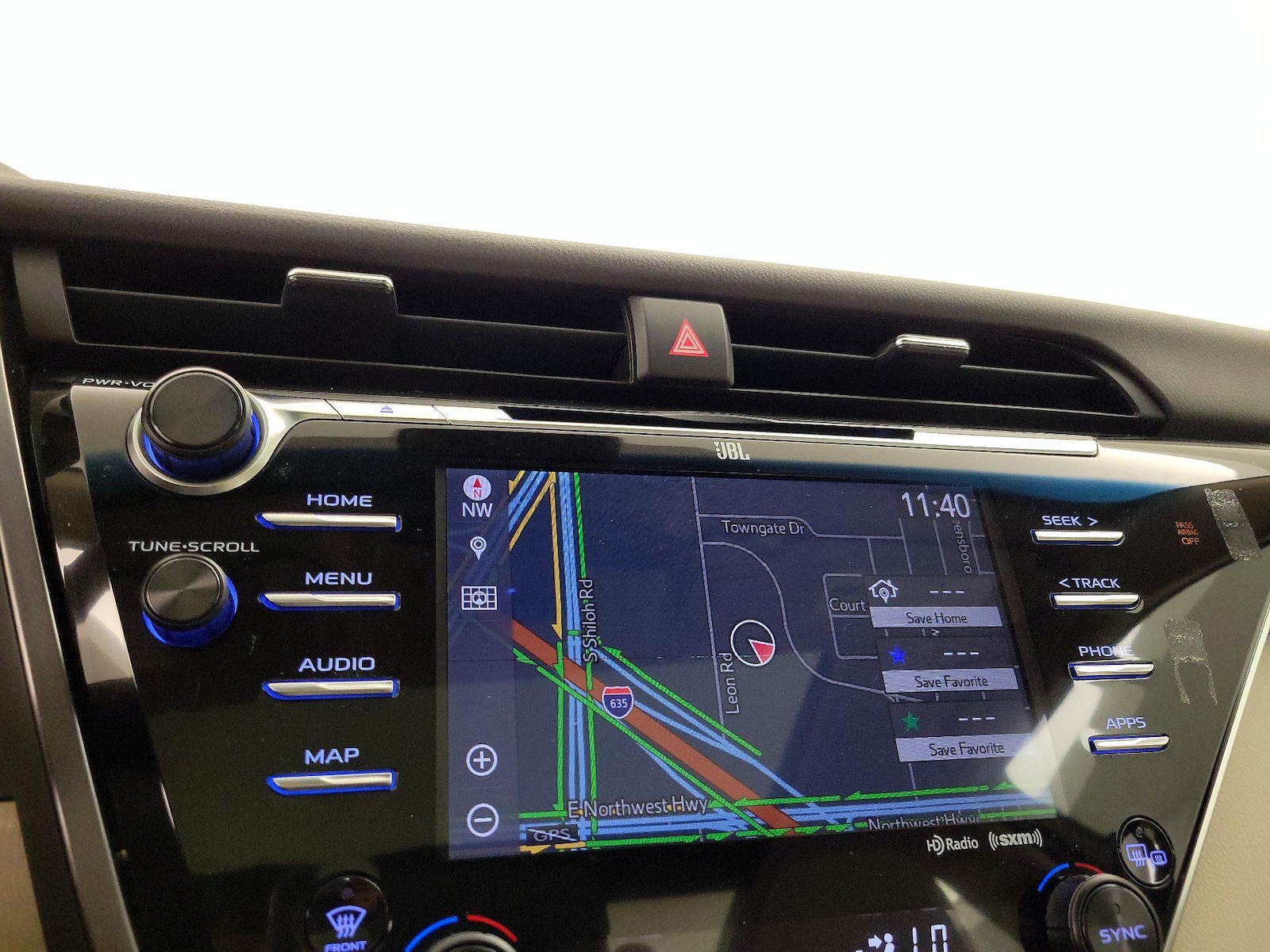 2018 Toyota Camry XLE - Photo 15