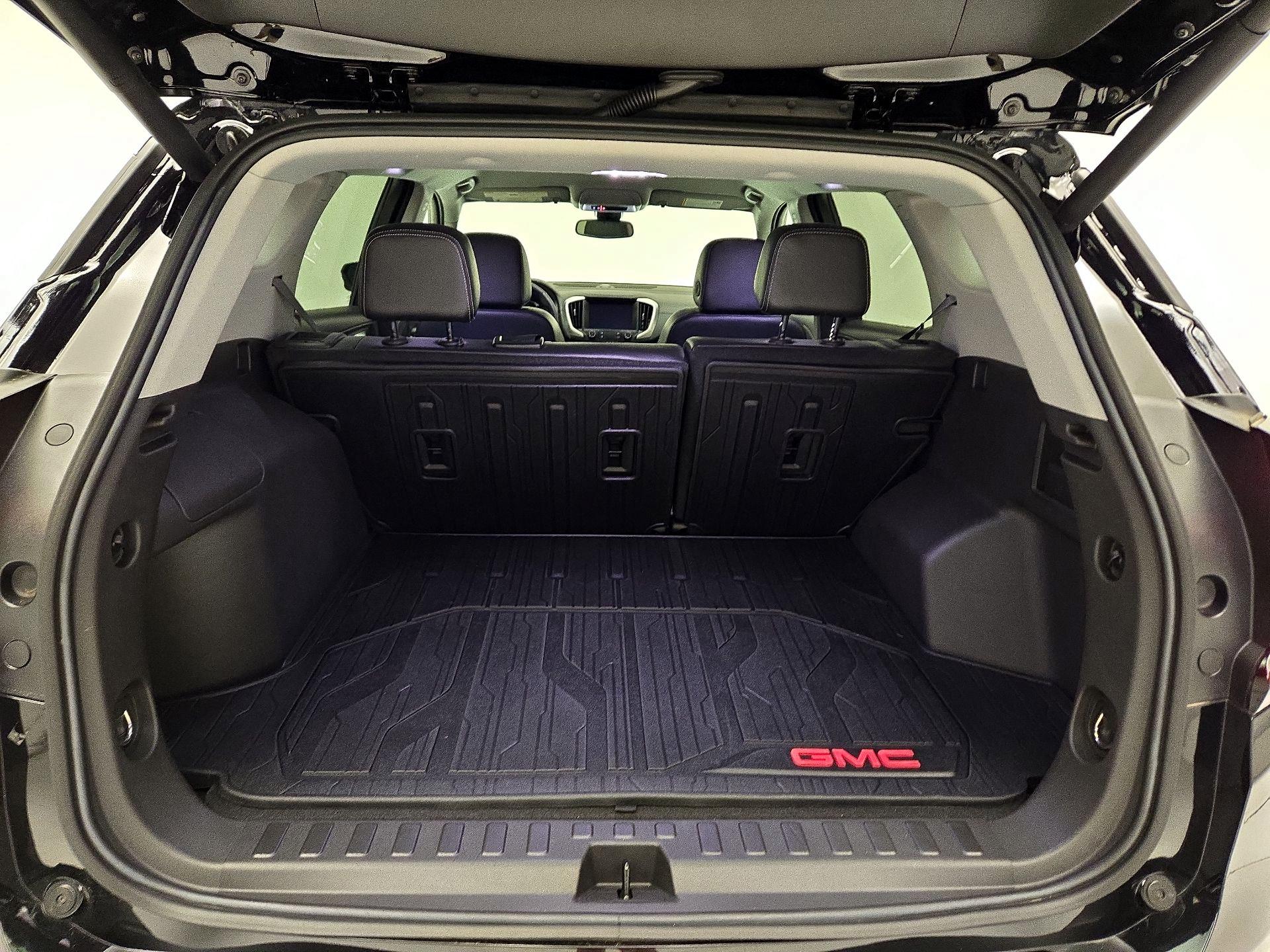 Thumbnail: 2024 GMC Terrain - 20