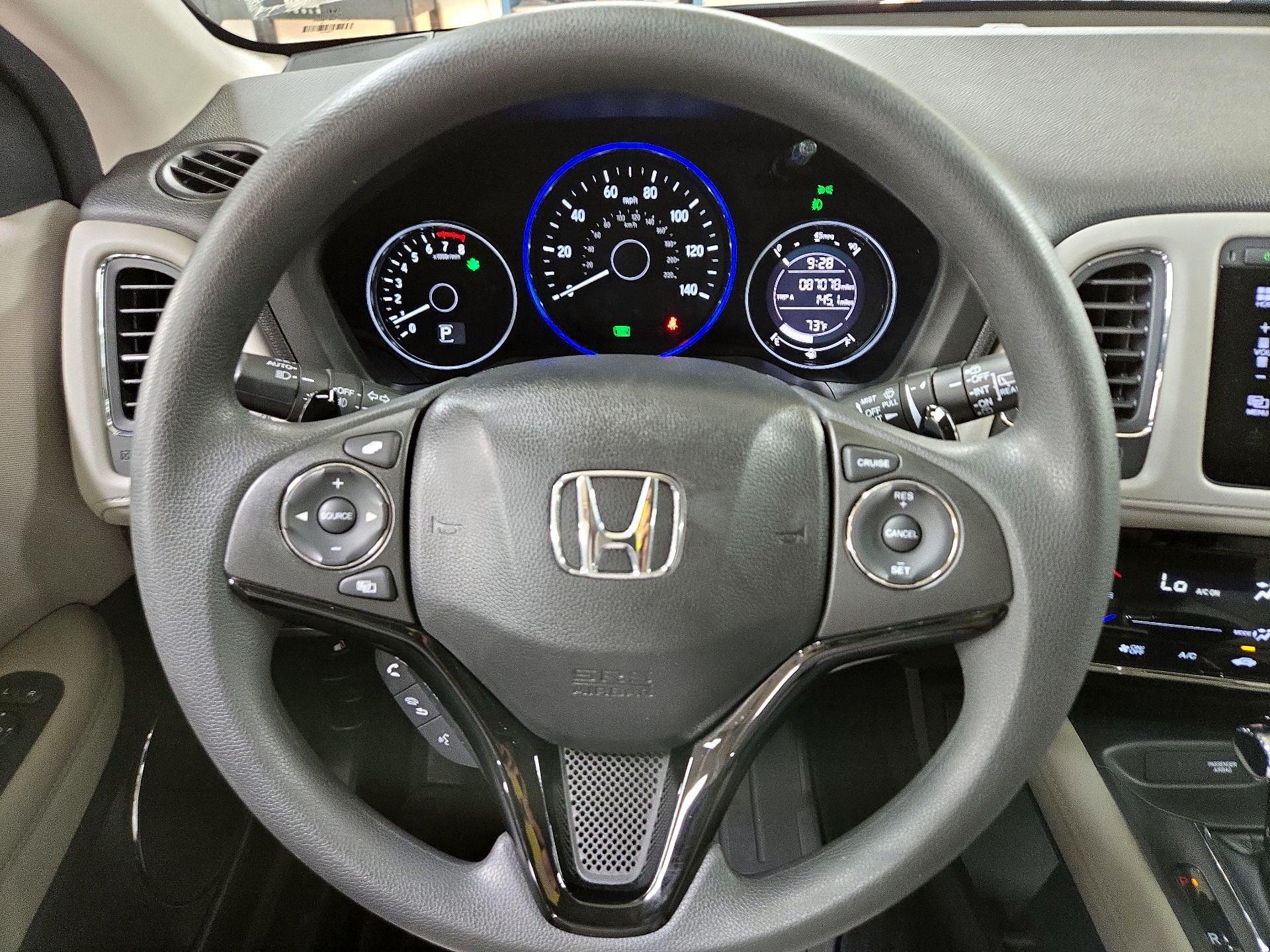 Thumbnail: 2016 Honda HR-V - 10