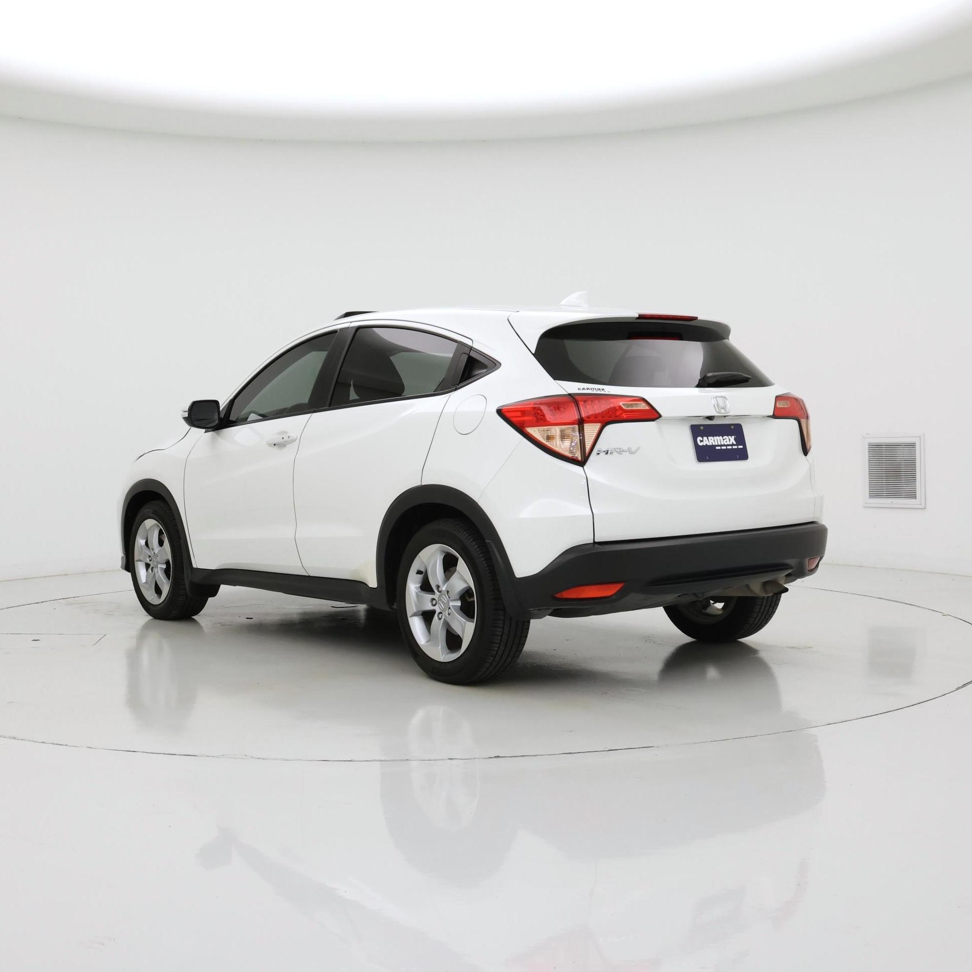 Thumbnail: 2016 Honda HR-V - 2