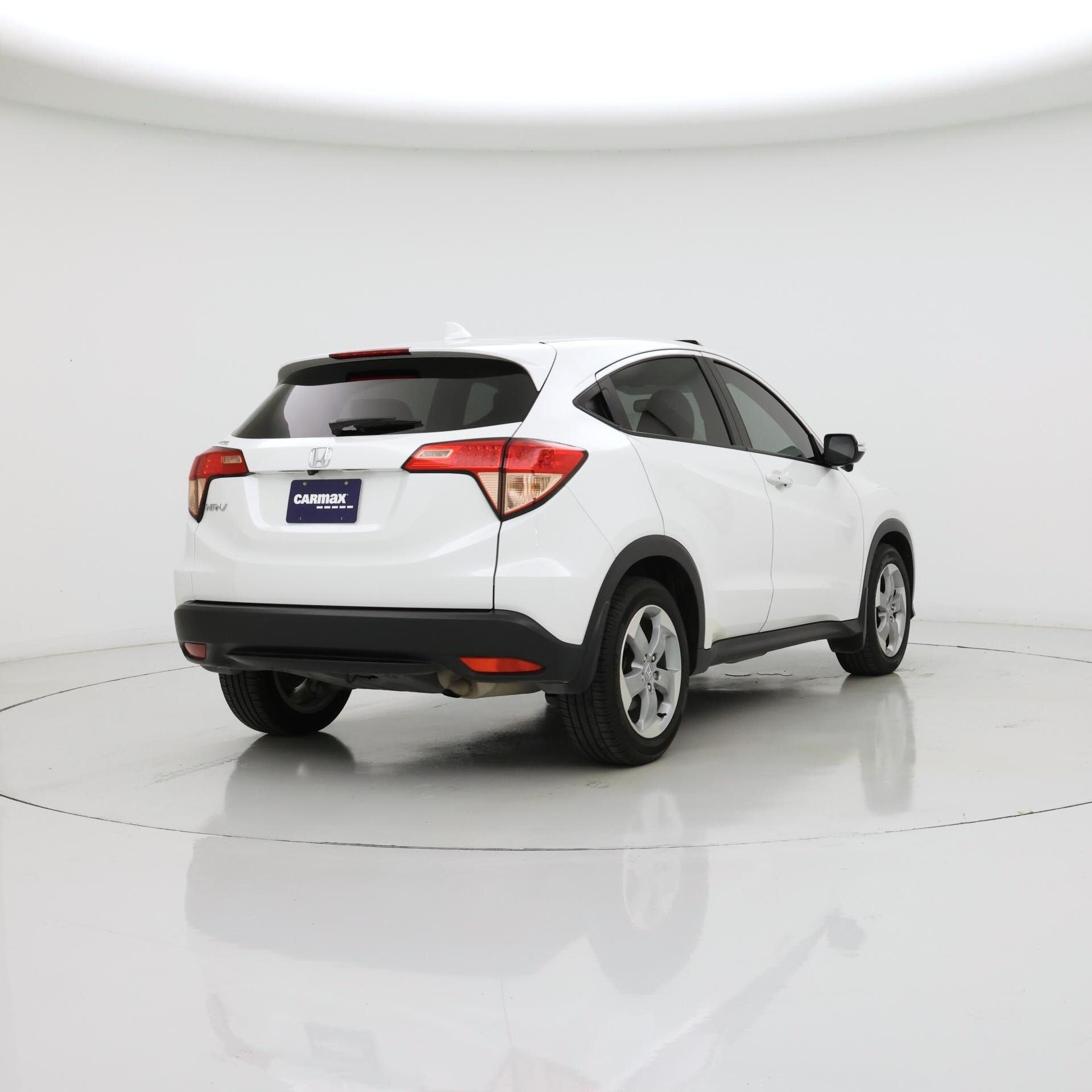 Thumbnail: 2016 Honda HR-V - 8