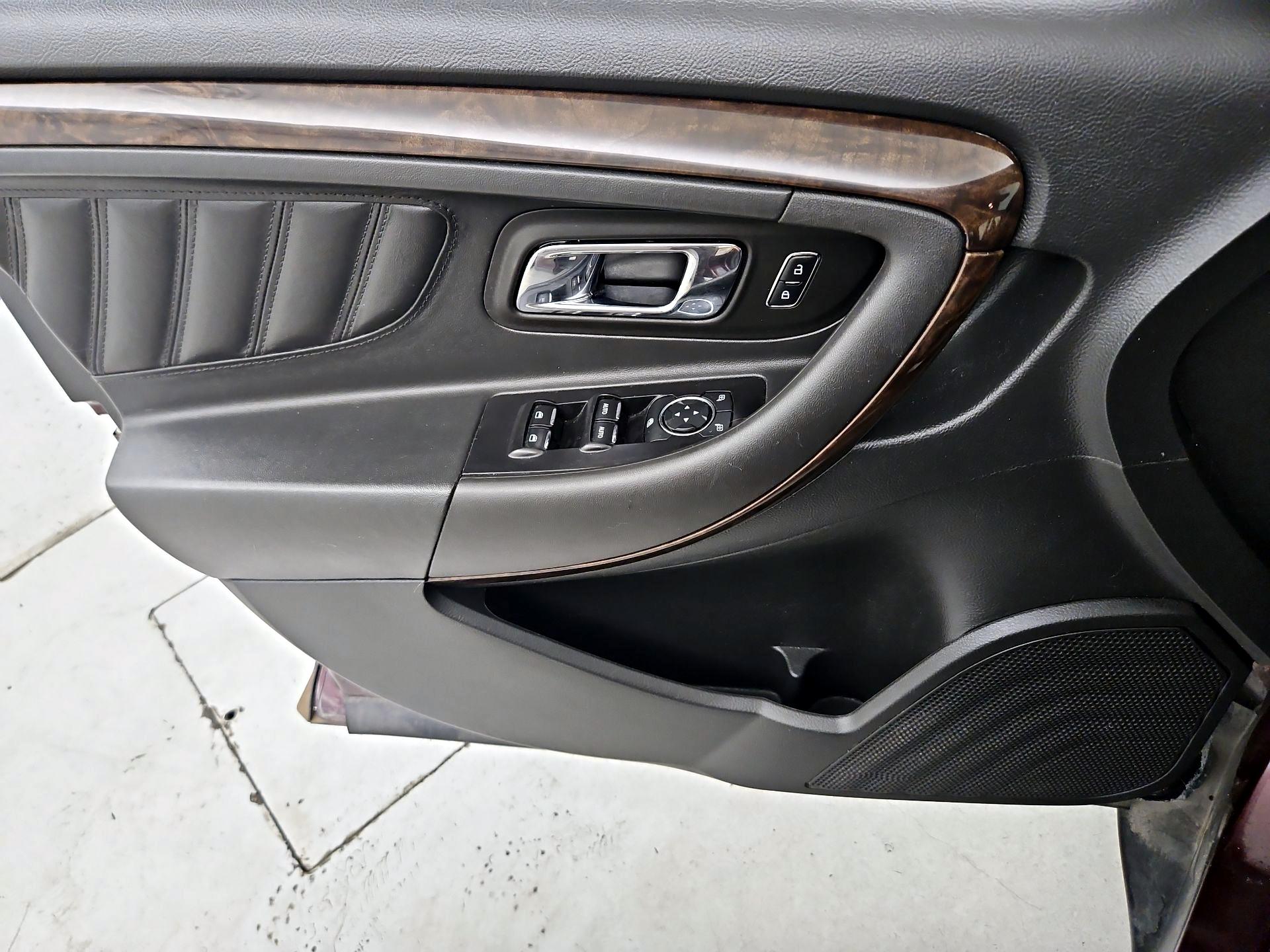 Thumbnail: 2019 Ford Taurus - 12