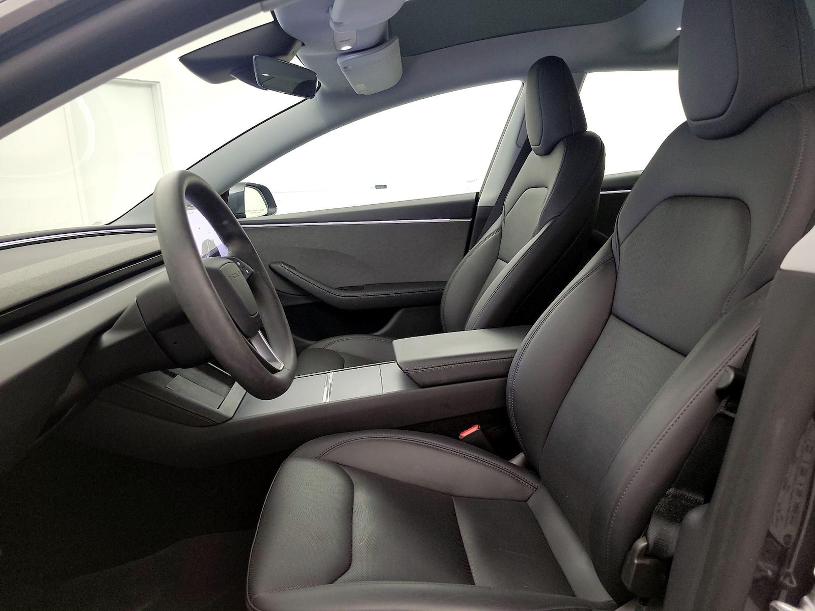 2025 Tesla Model 3 Long Range - Photo 12