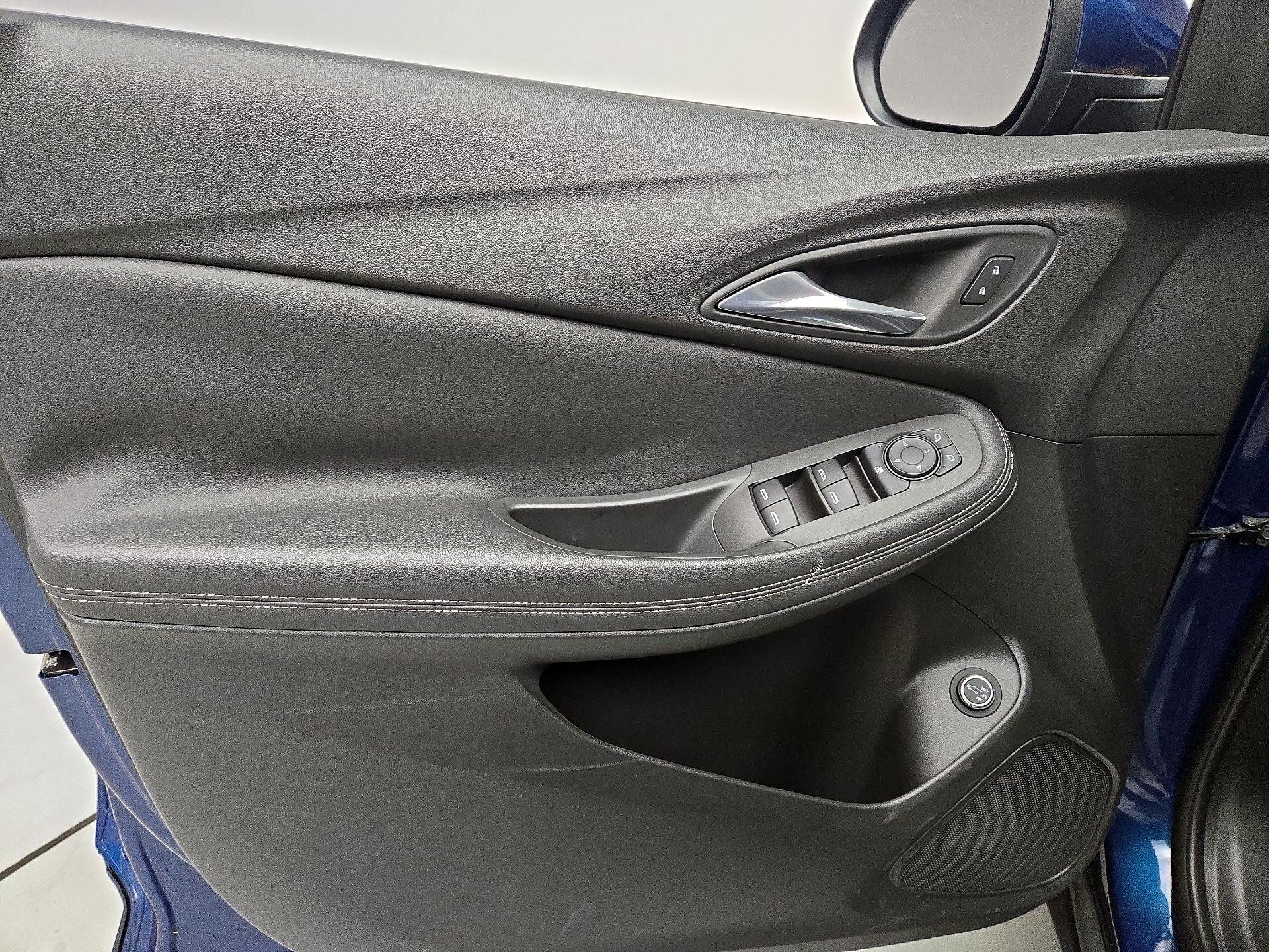Thumbnail: 2020 Buick Encore GX - 12
