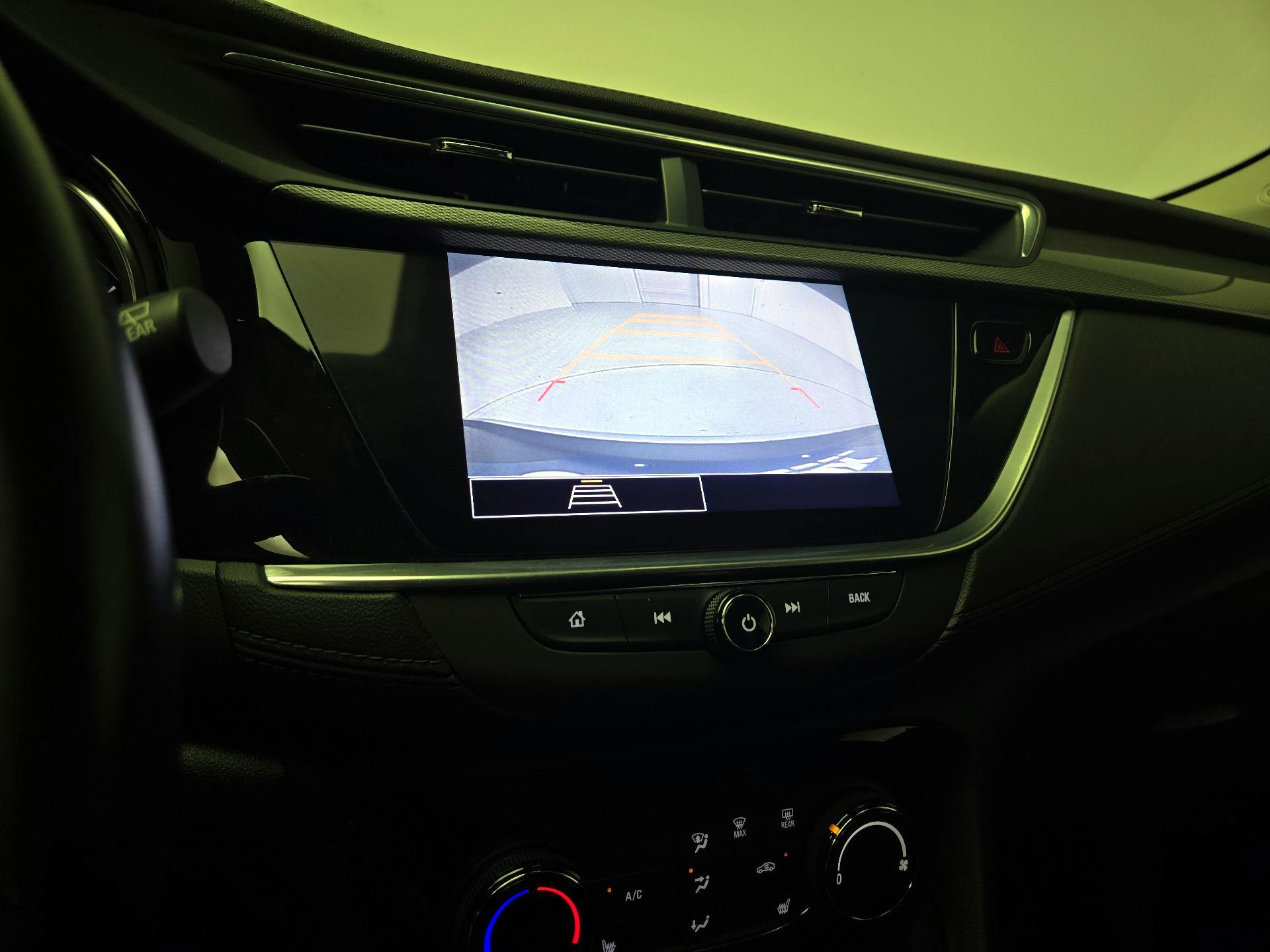 Thumbnail: 2020 Buick Encore GX - 14