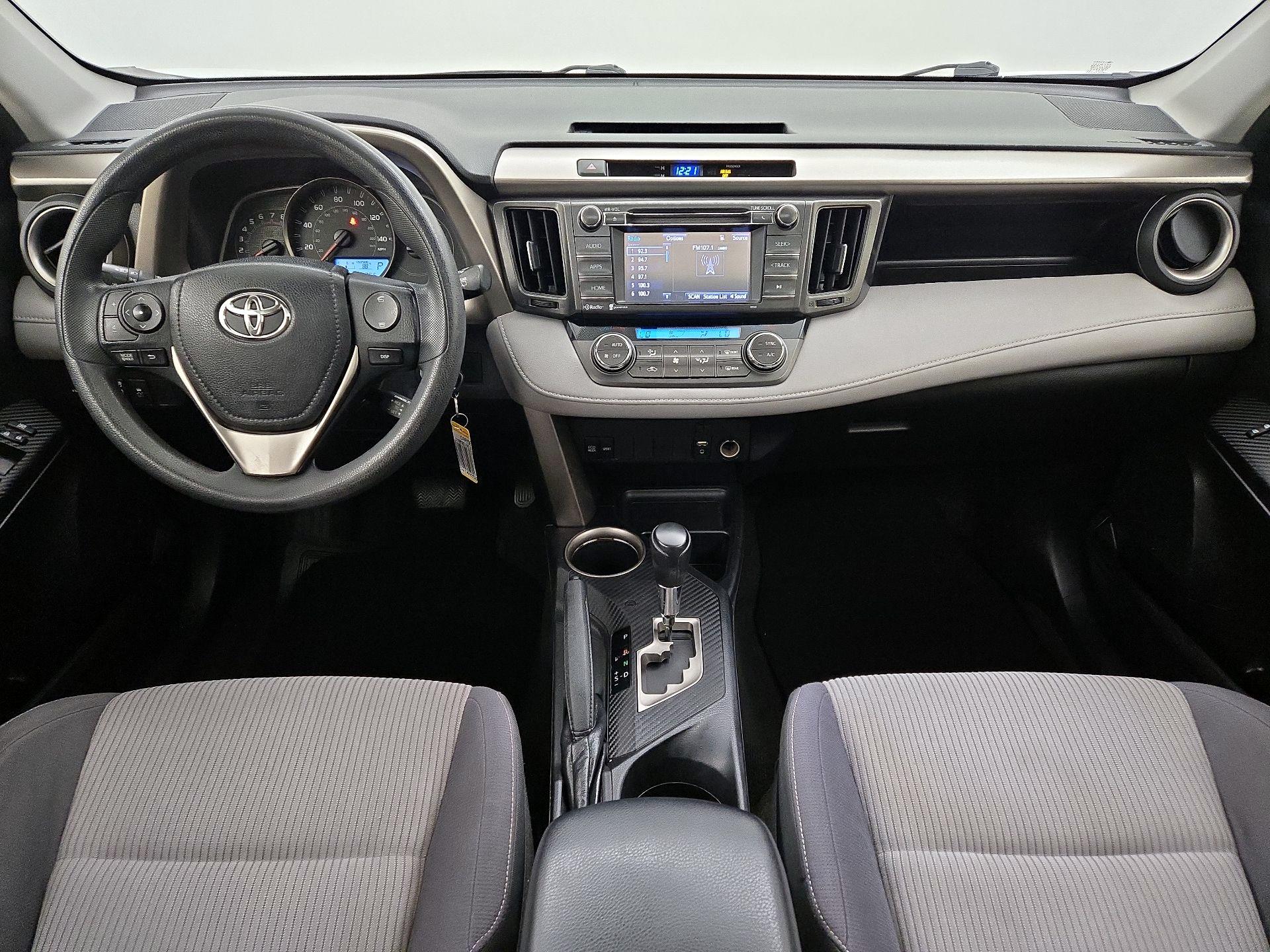 Thumbnail: 2014 Toyota RAV4 - 9