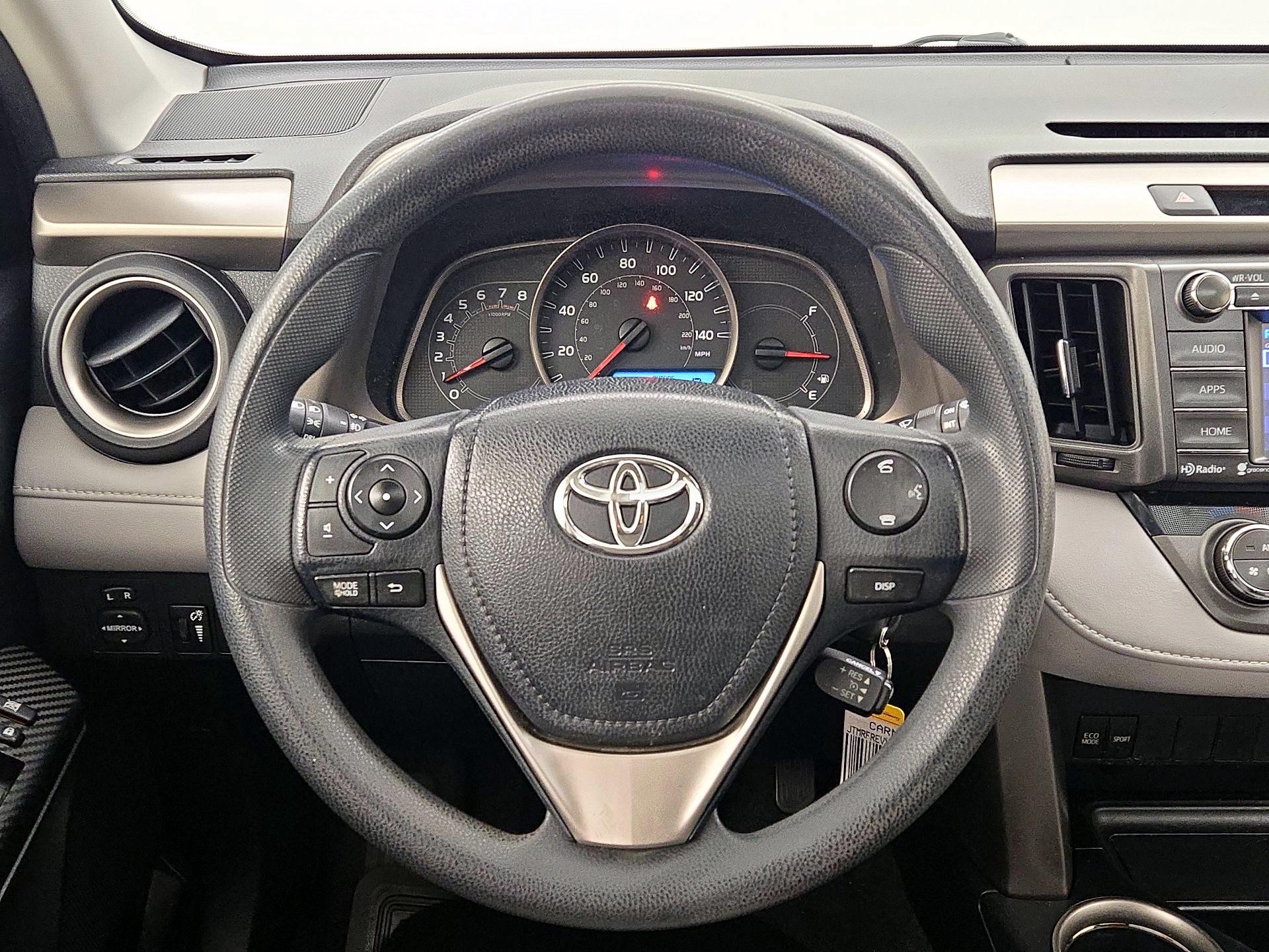 Thumbnail: 2014 Toyota RAV4 - 10
