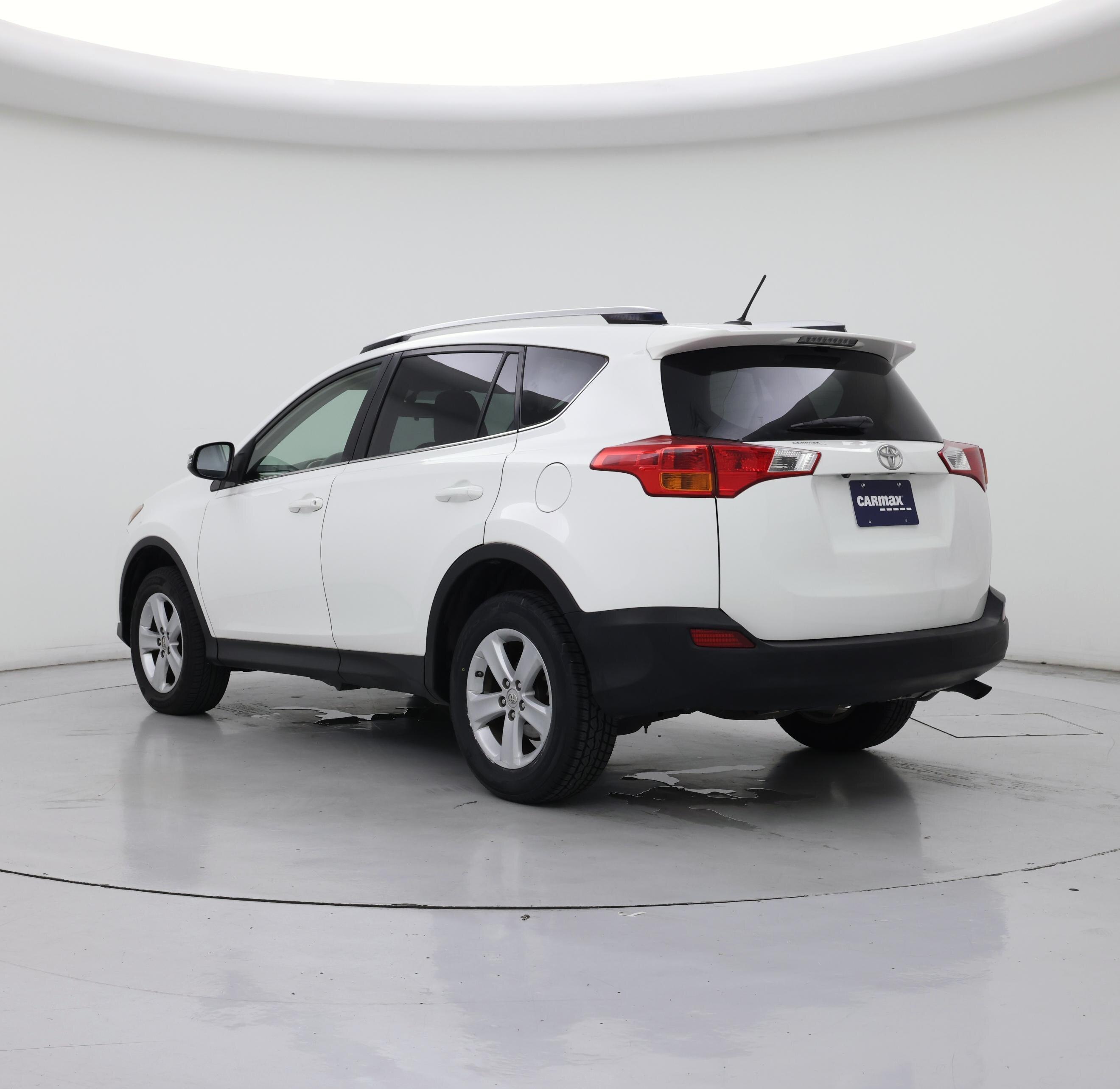 Thumbnail: 2014 Toyota RAV4 - 2