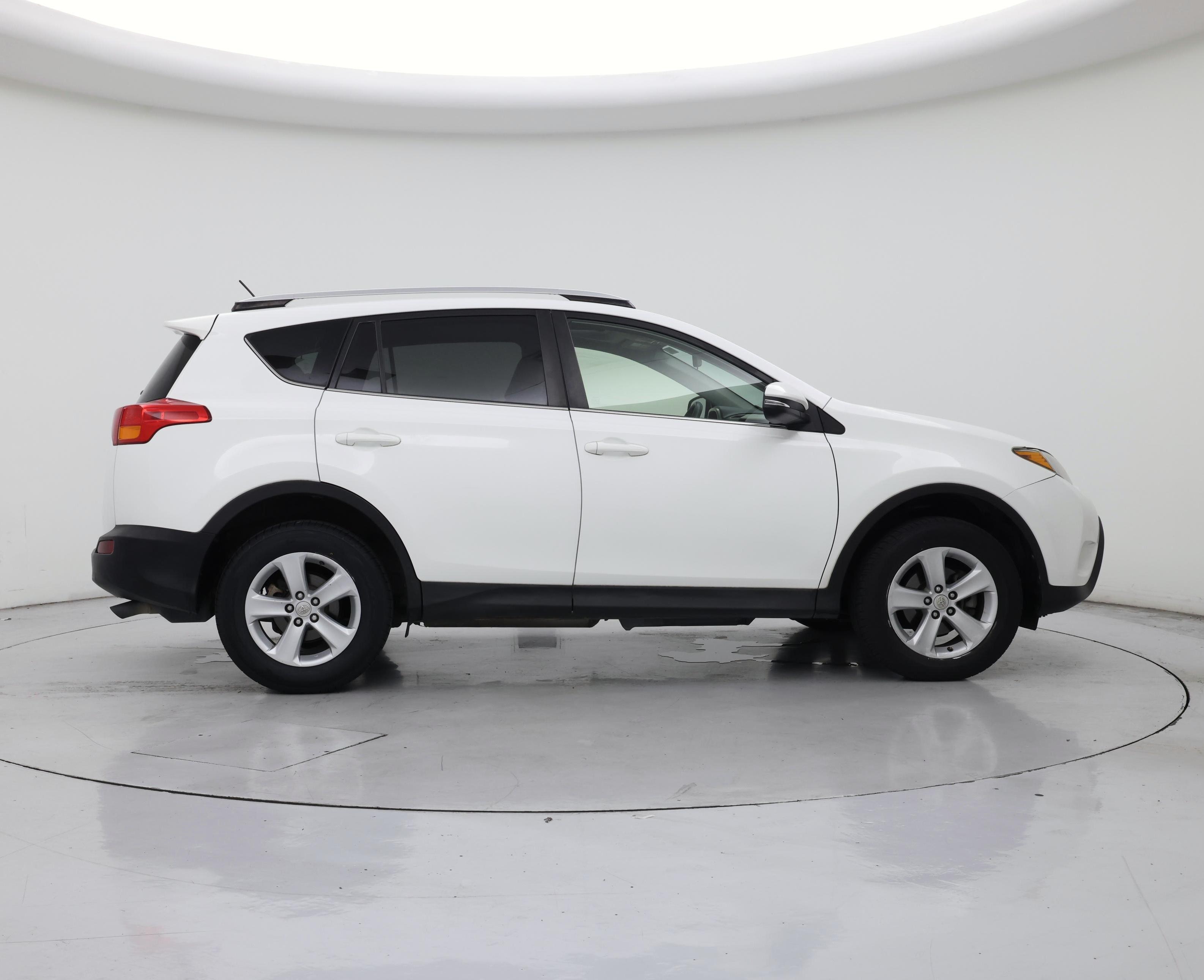 Thumbnail: 2014 Toyota RAV4 - 7