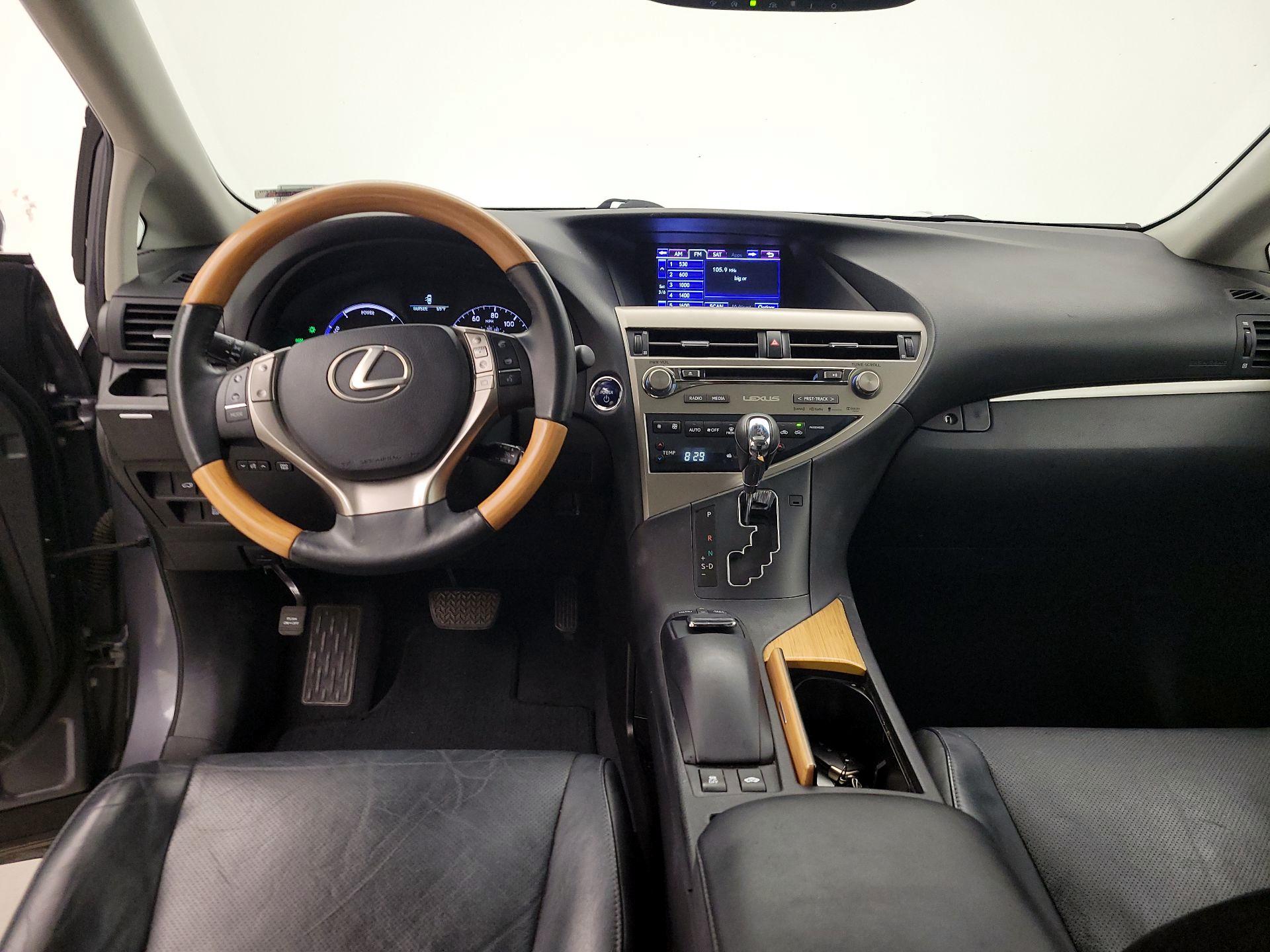 Thumbnail: 2015 Lexus RX - 9
