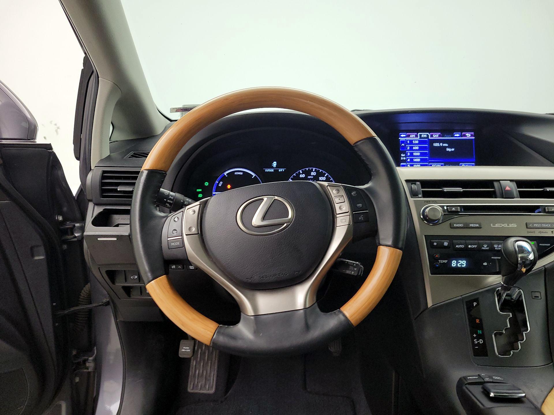 Thumbnail: 2015 Lexus RX - 10