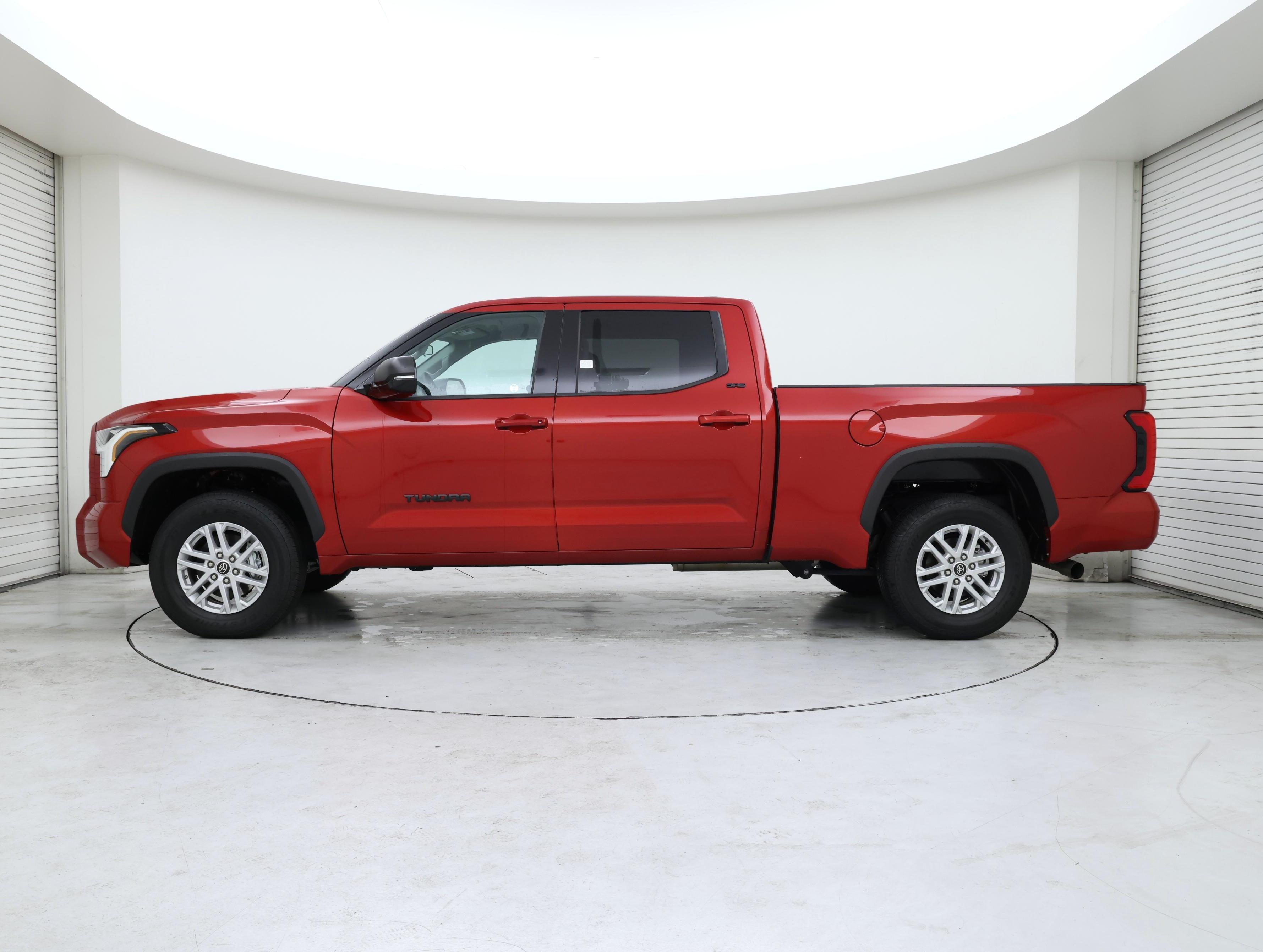 Thumbnail: 2023 Toyota Tundra - 3