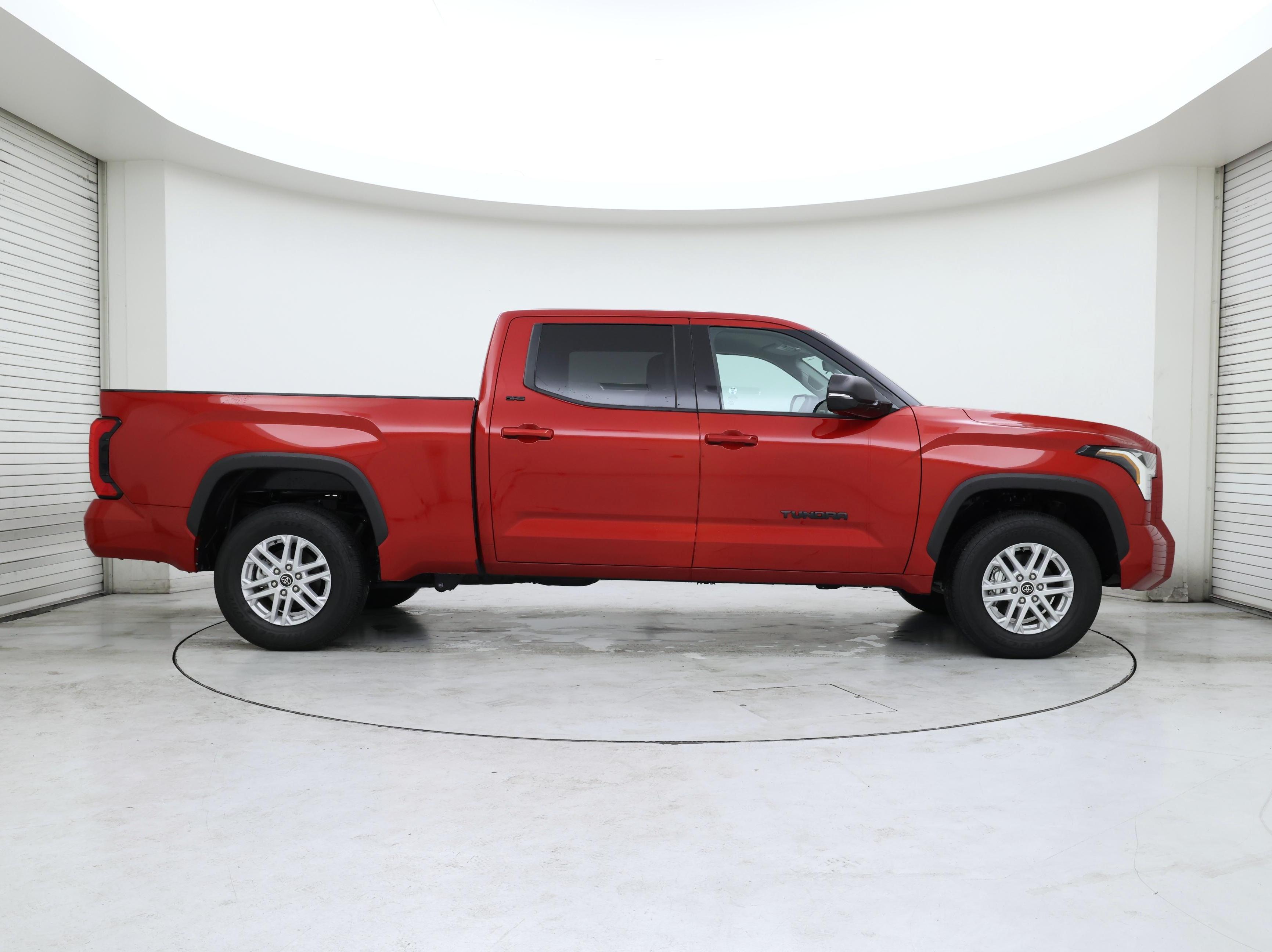 Thumbnail: 2023 Toyota Tundra - 7