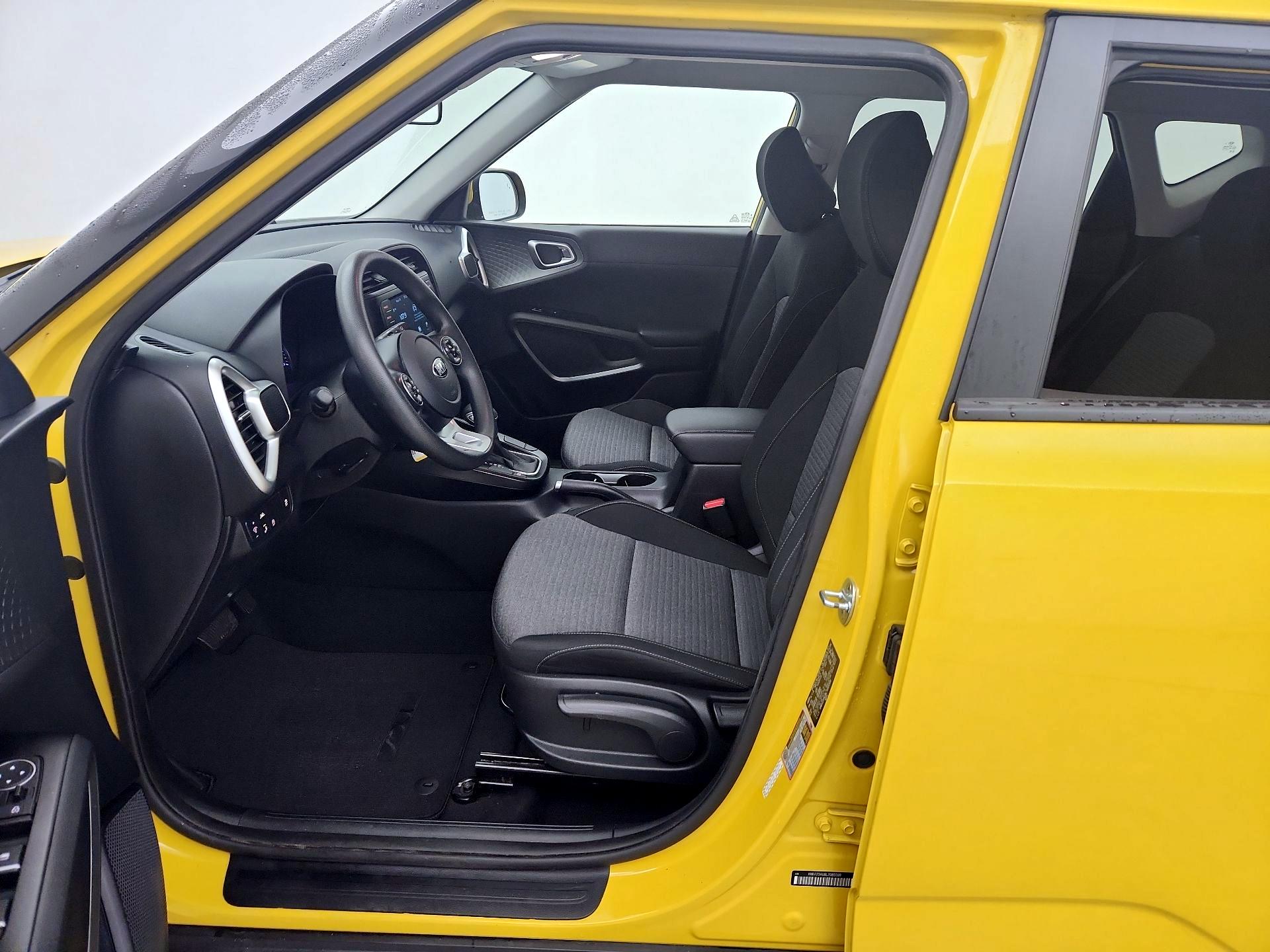 Thumbnail: 2020 Kia Soul - 11