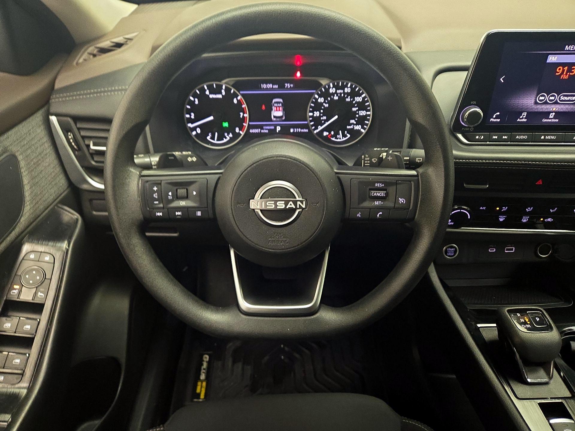 Thumbnail: 2023 Nissan Rogue - 10