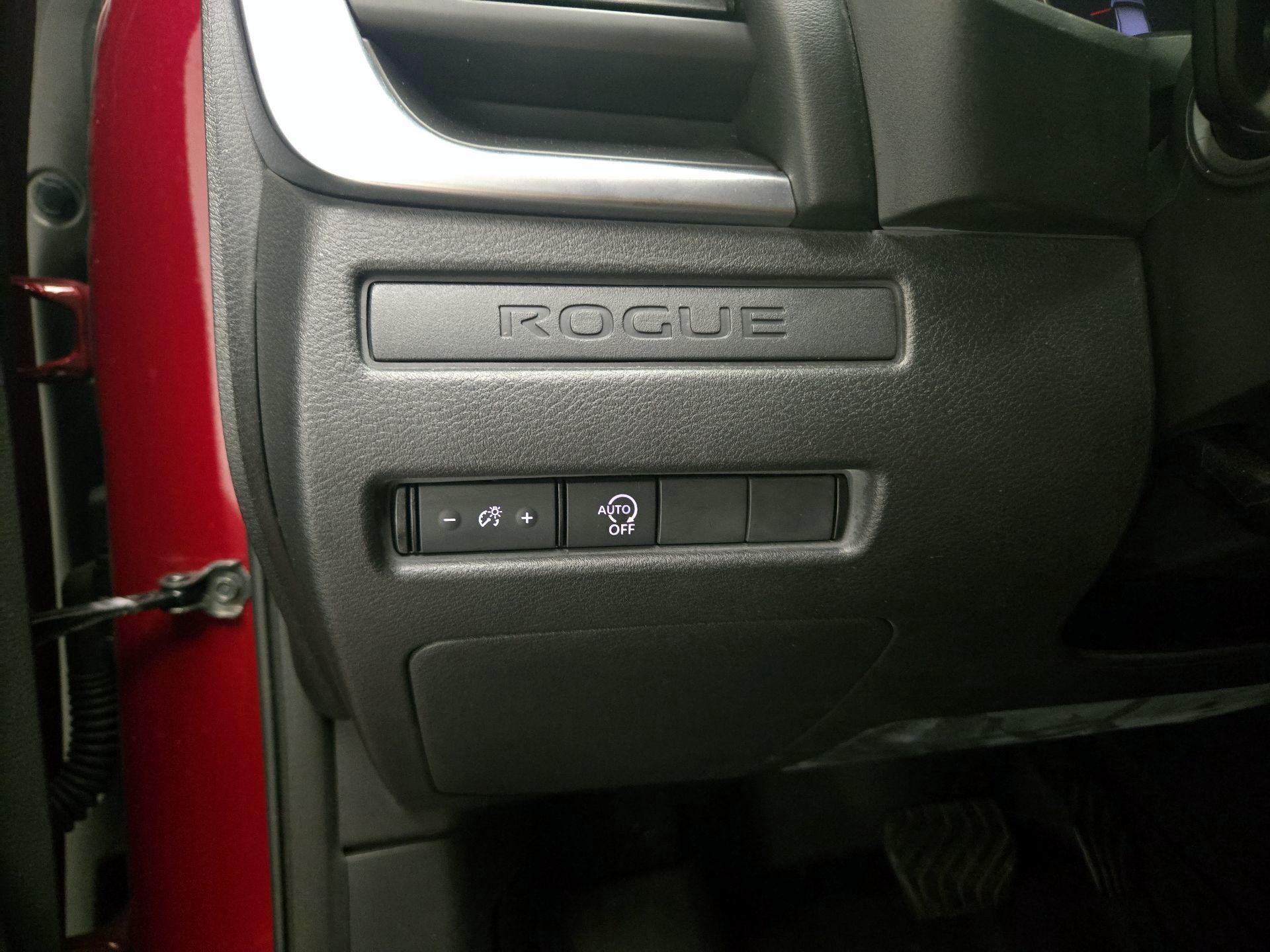Thumbnail: 2023 Nissan Rogue - 13