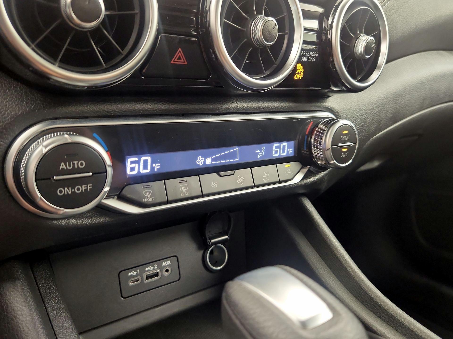 Thumbnail: 2020 Nissan Sentra - 16