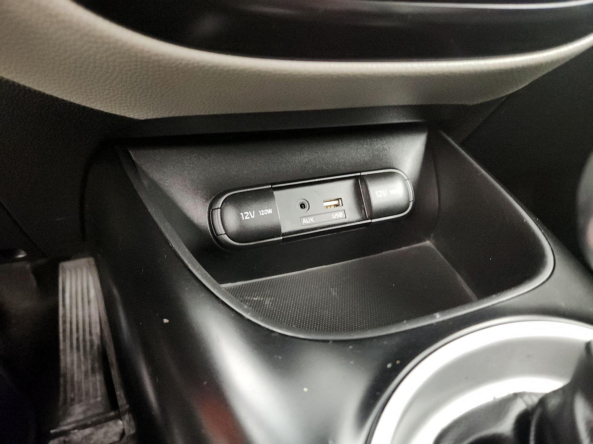 Thumbnail: 2018 Kia Soul - 17