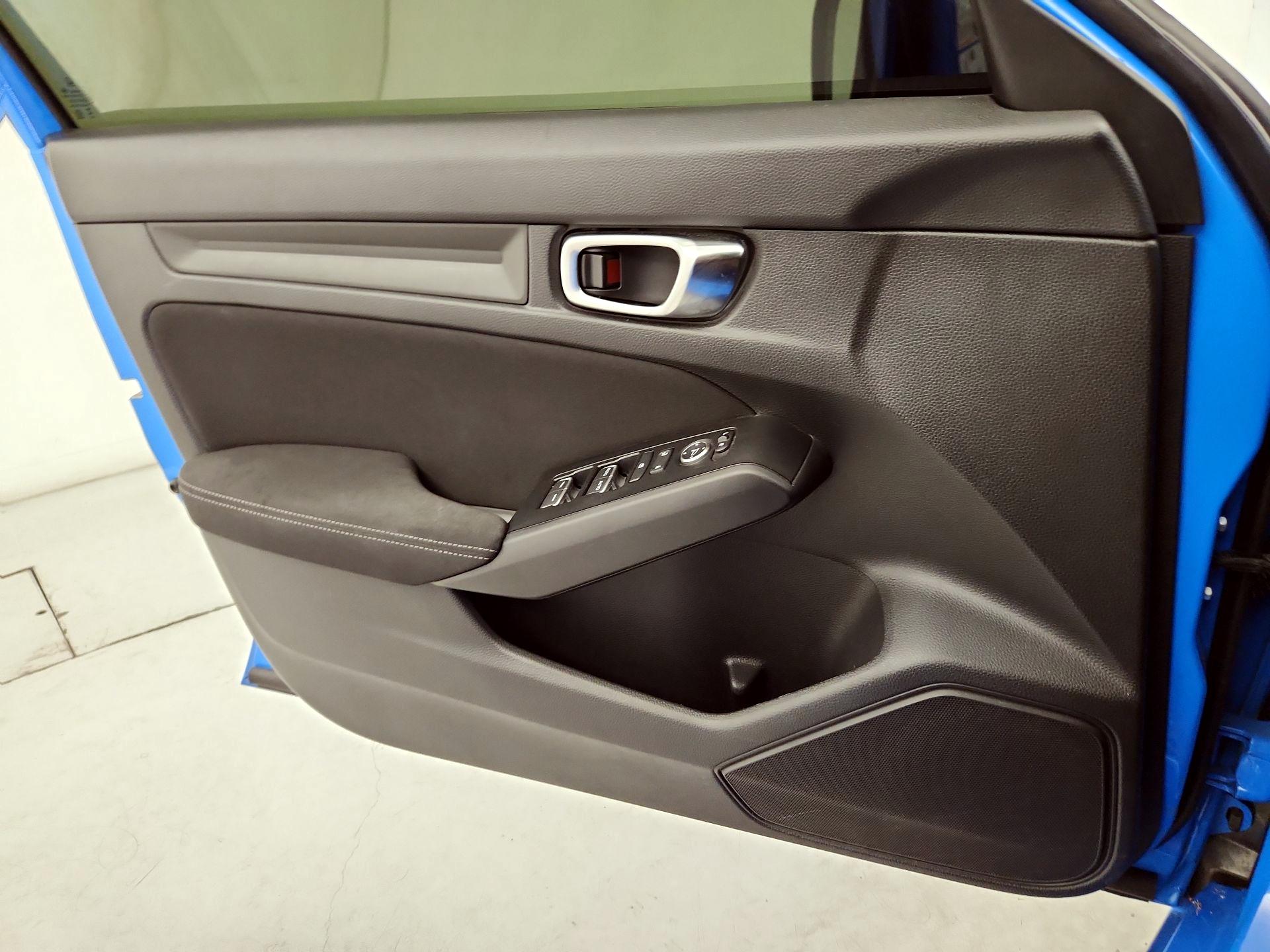 Thumbnail: 2024 Honda Civic - 12