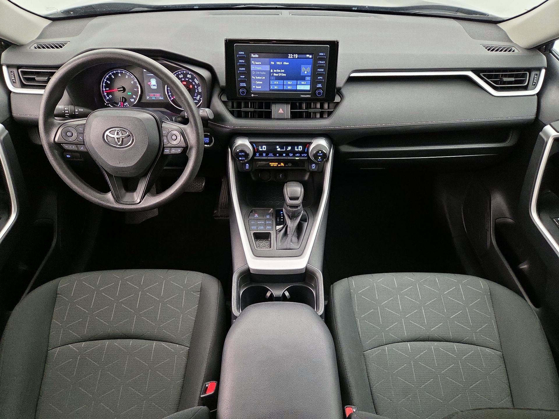 Thumbnail: 2021 Toyota RAV4 - 9