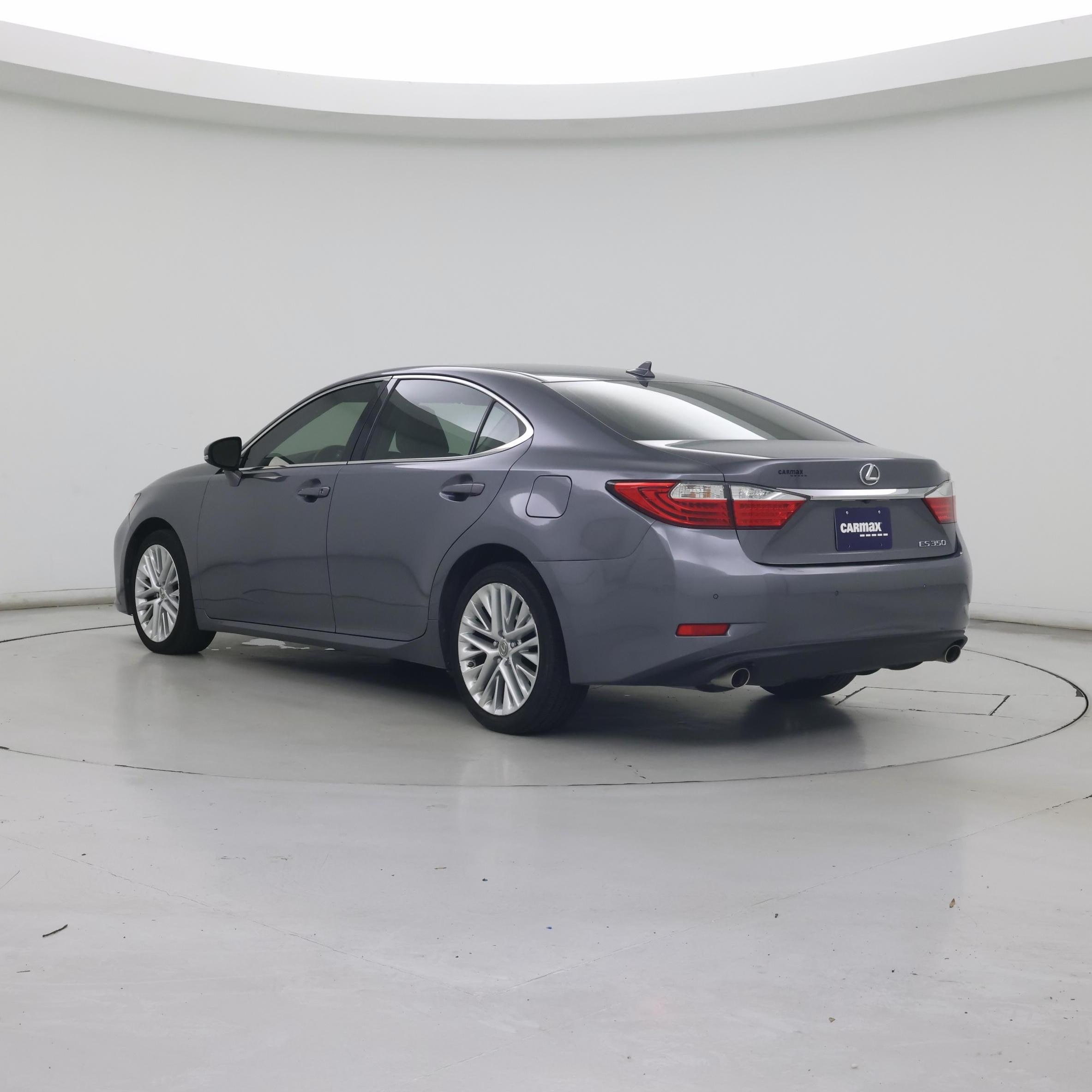 Thumbnail: 2014 Lexus ES - 2
