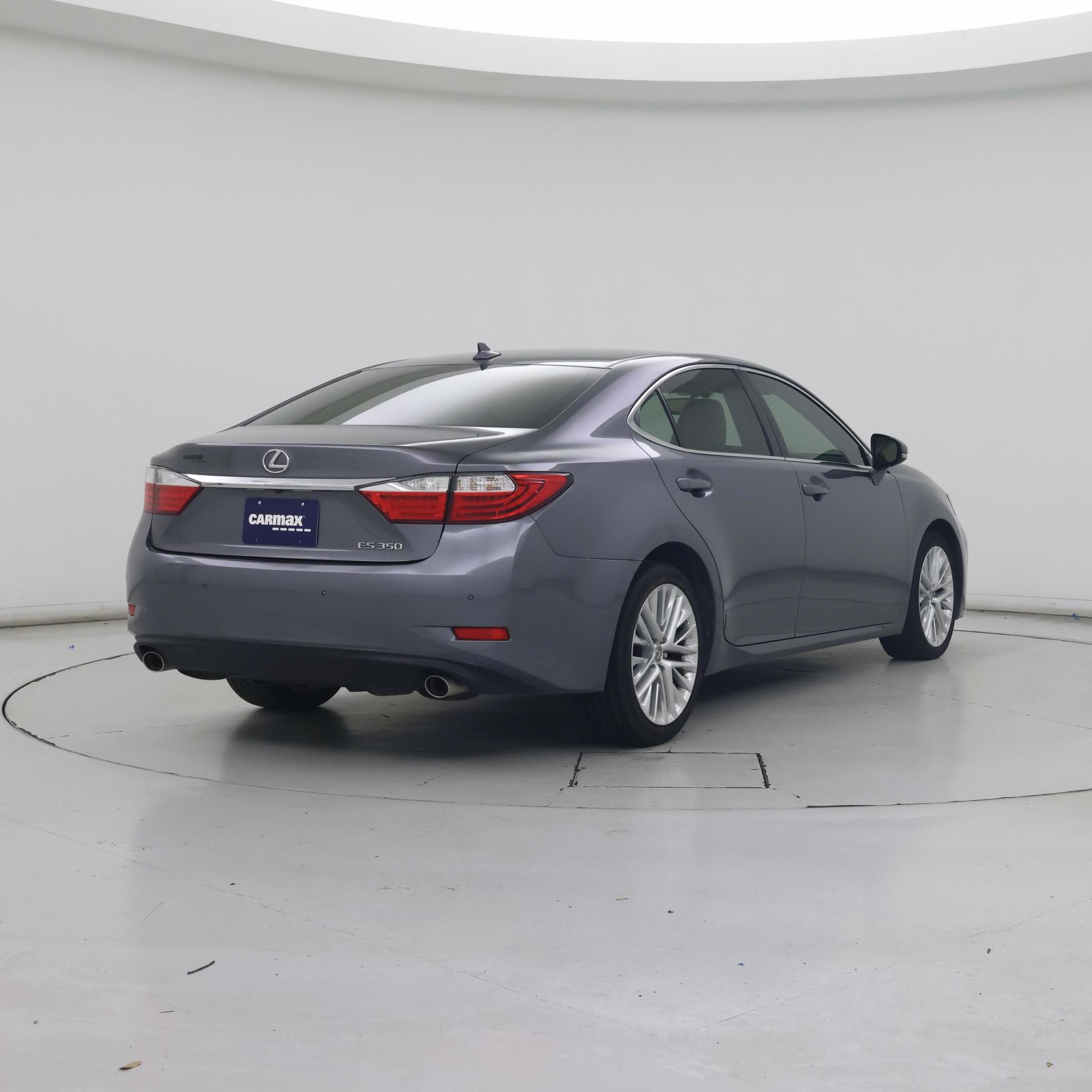 Thumbnail: 2014 Lexus ES - 8
