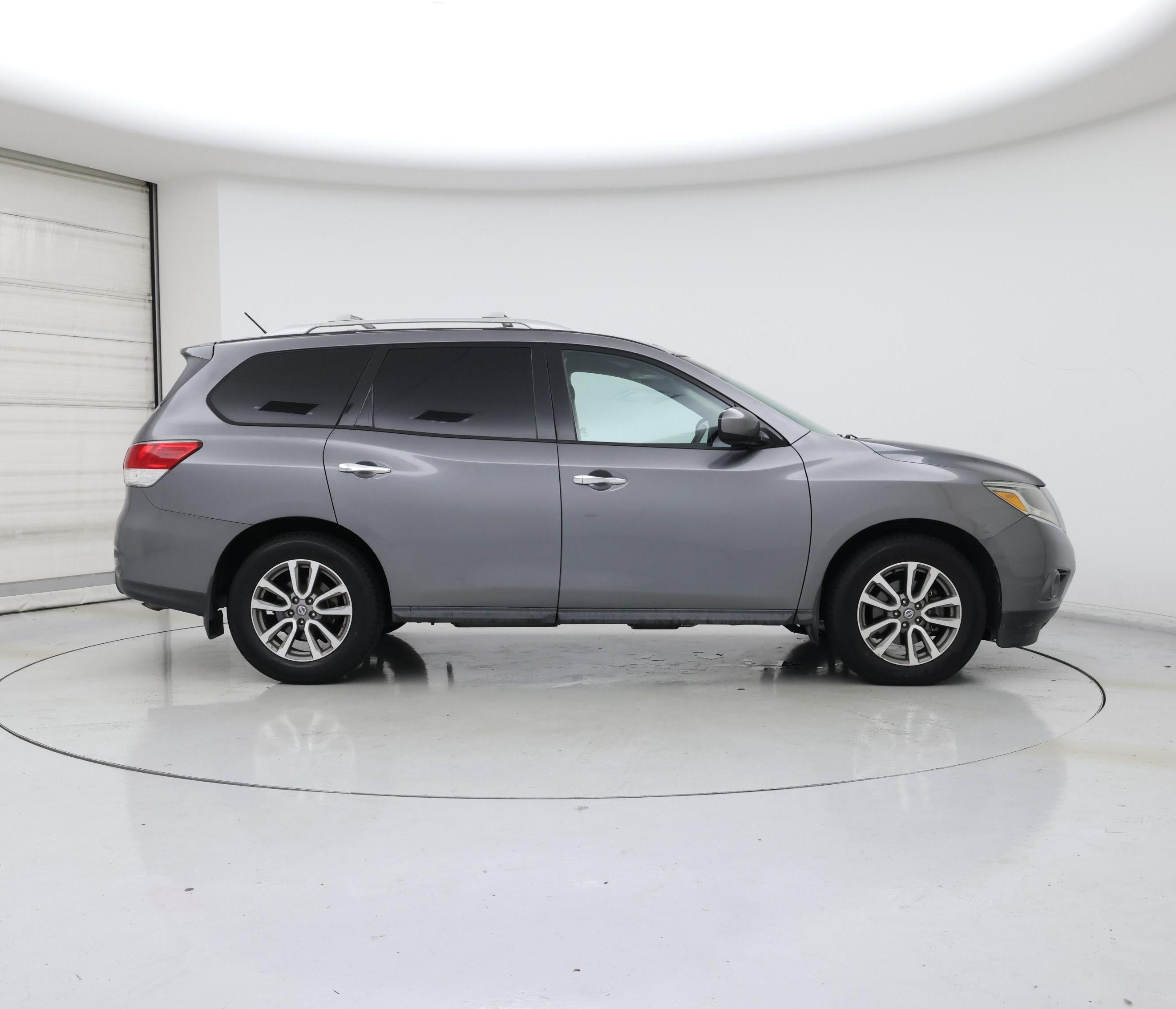 Thumbnail: 2015 Nissan Pathfinder - 7