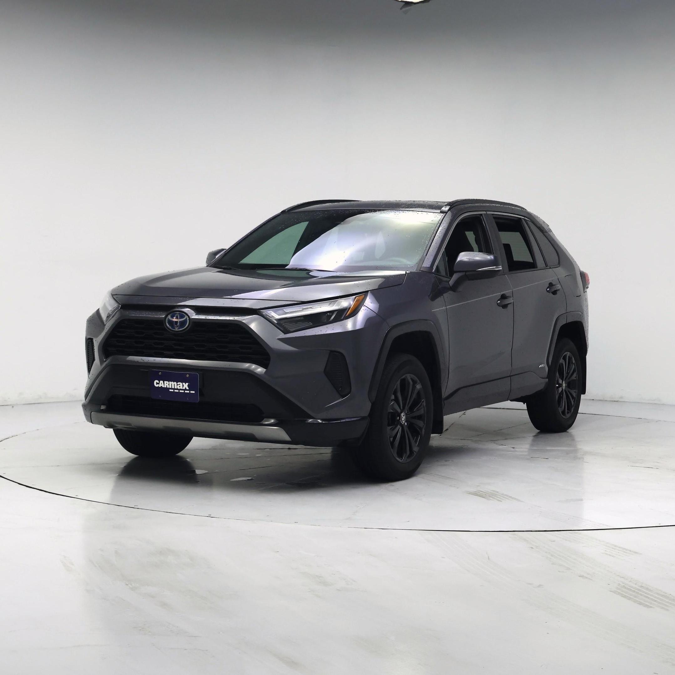 Thumbnail: 2022 Toyota RAV4 - 4