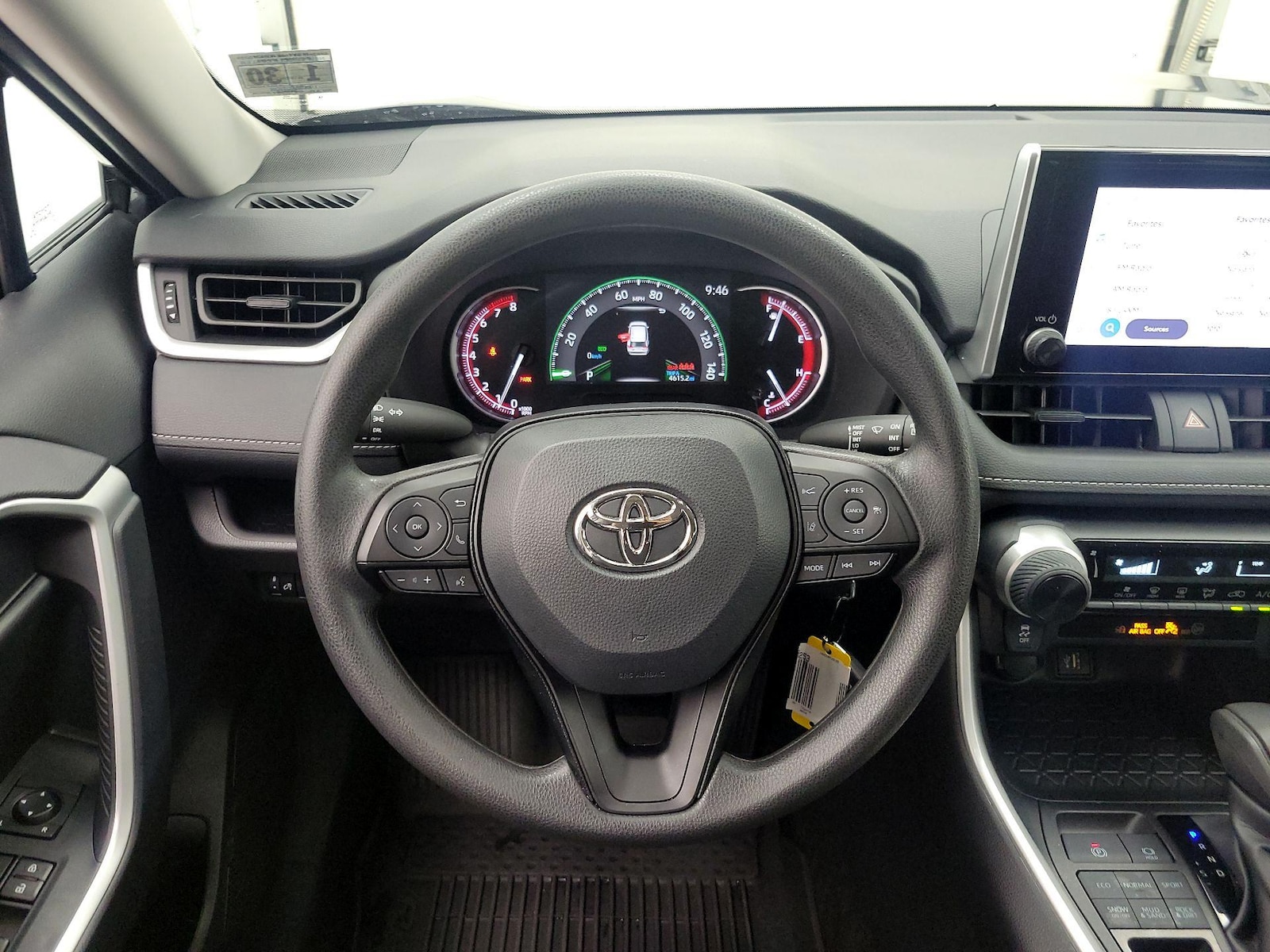 2025 Toyota RAV4 LE - Photo 11