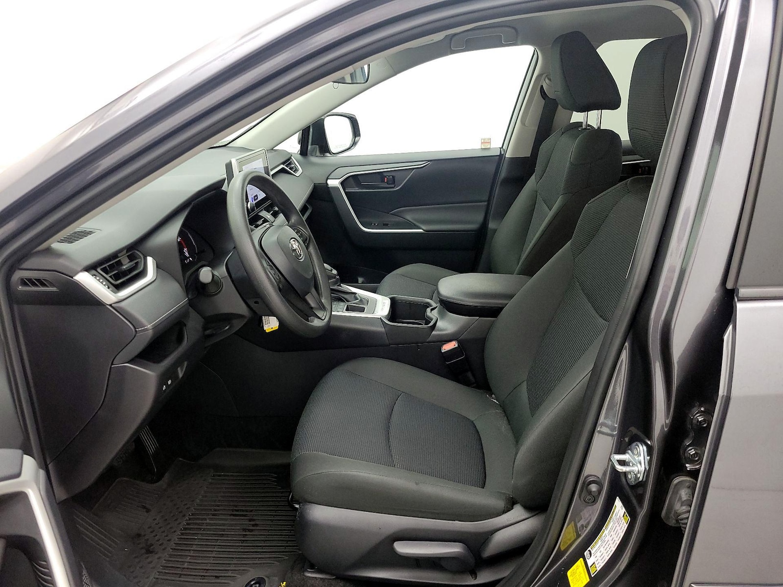 2025 Toyota RAV4 LE - Photo 12