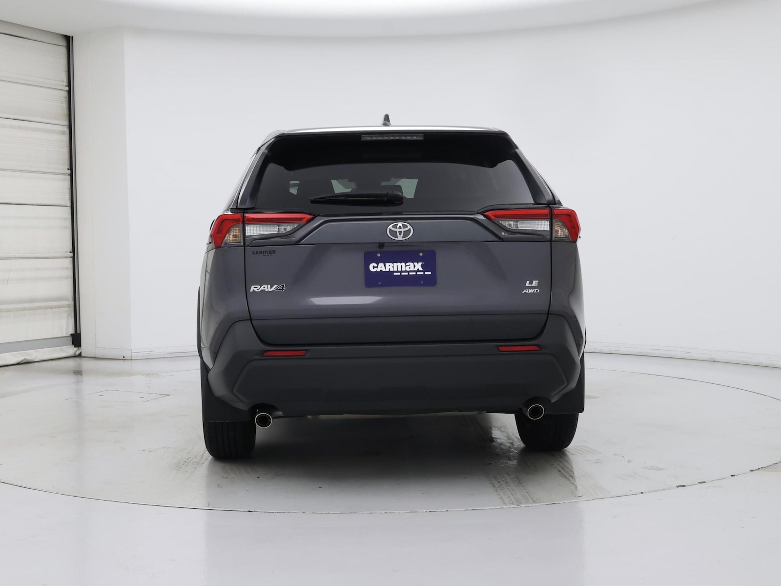 2025 Toyota RAV4 LE - Photo 7